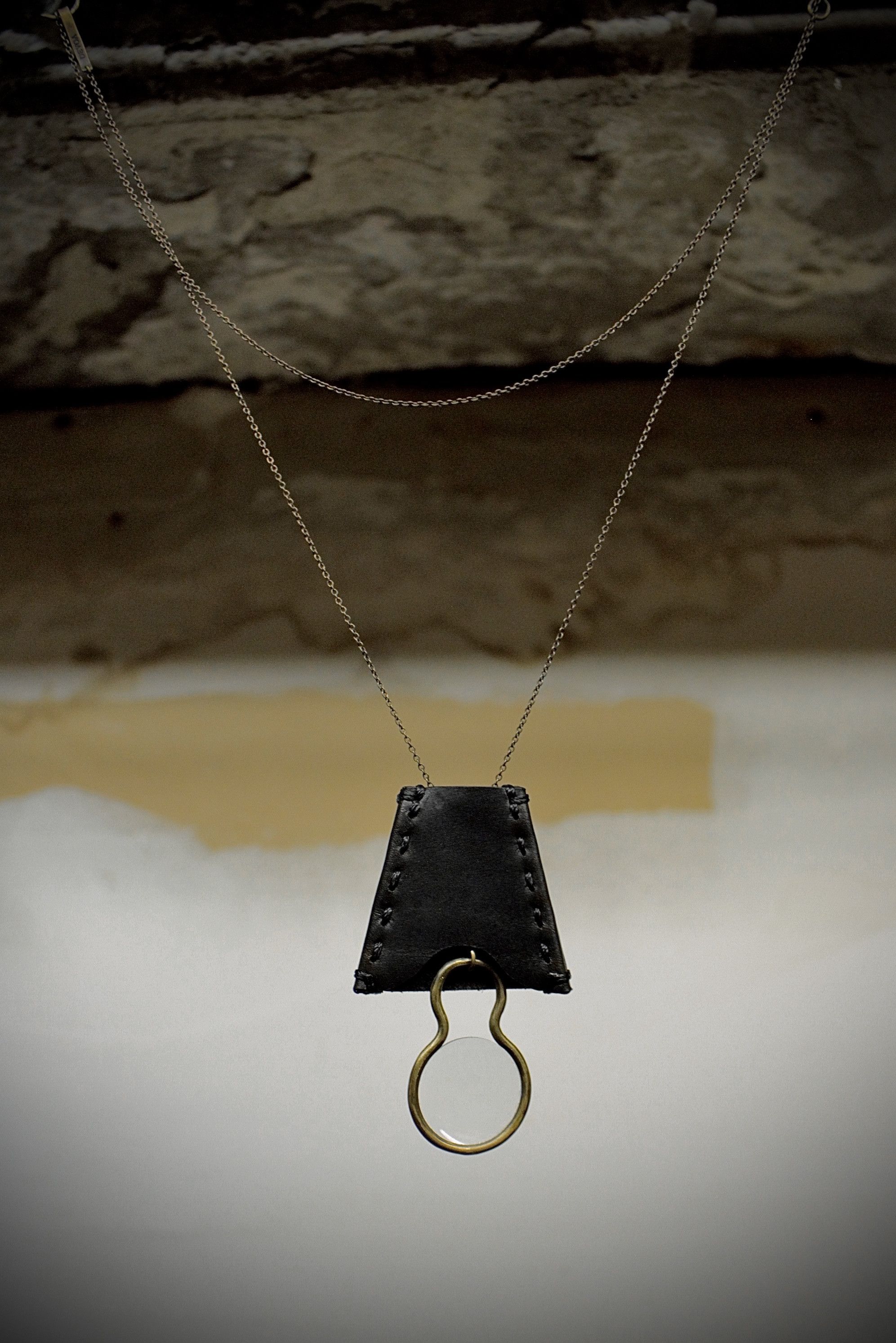 Devoa DEVOA x ï o l o m 'DH-KPTB' Brass Chain GUIDI Calf Loupe Size ONE SIZE - 1 Thumbnail