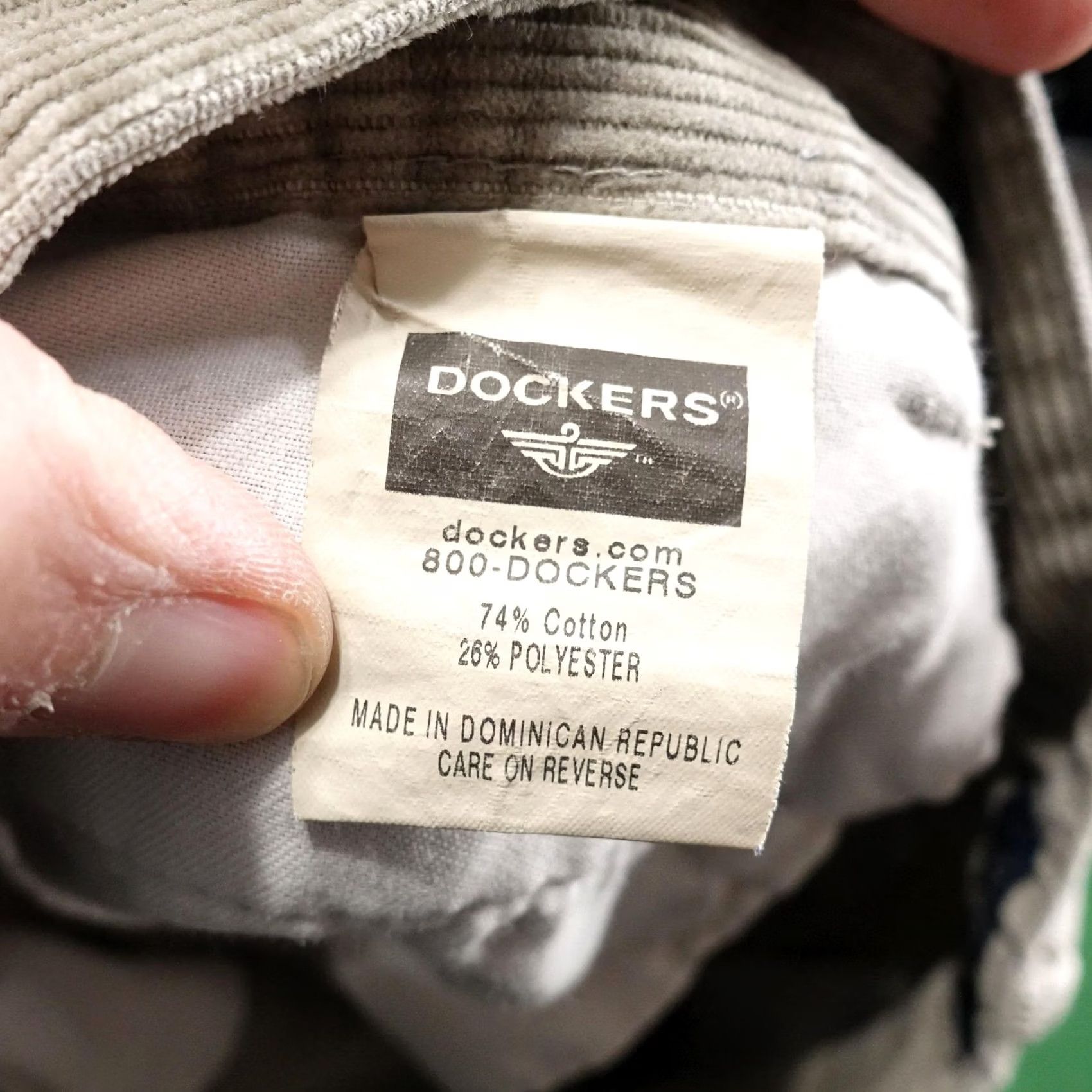 Dockers Vintage Dockers Pants Mens 36x29 Beige Khaki Corduroy Pleated Straight Cuffed Size US 36 / EU 52 - 7 Thumbnail