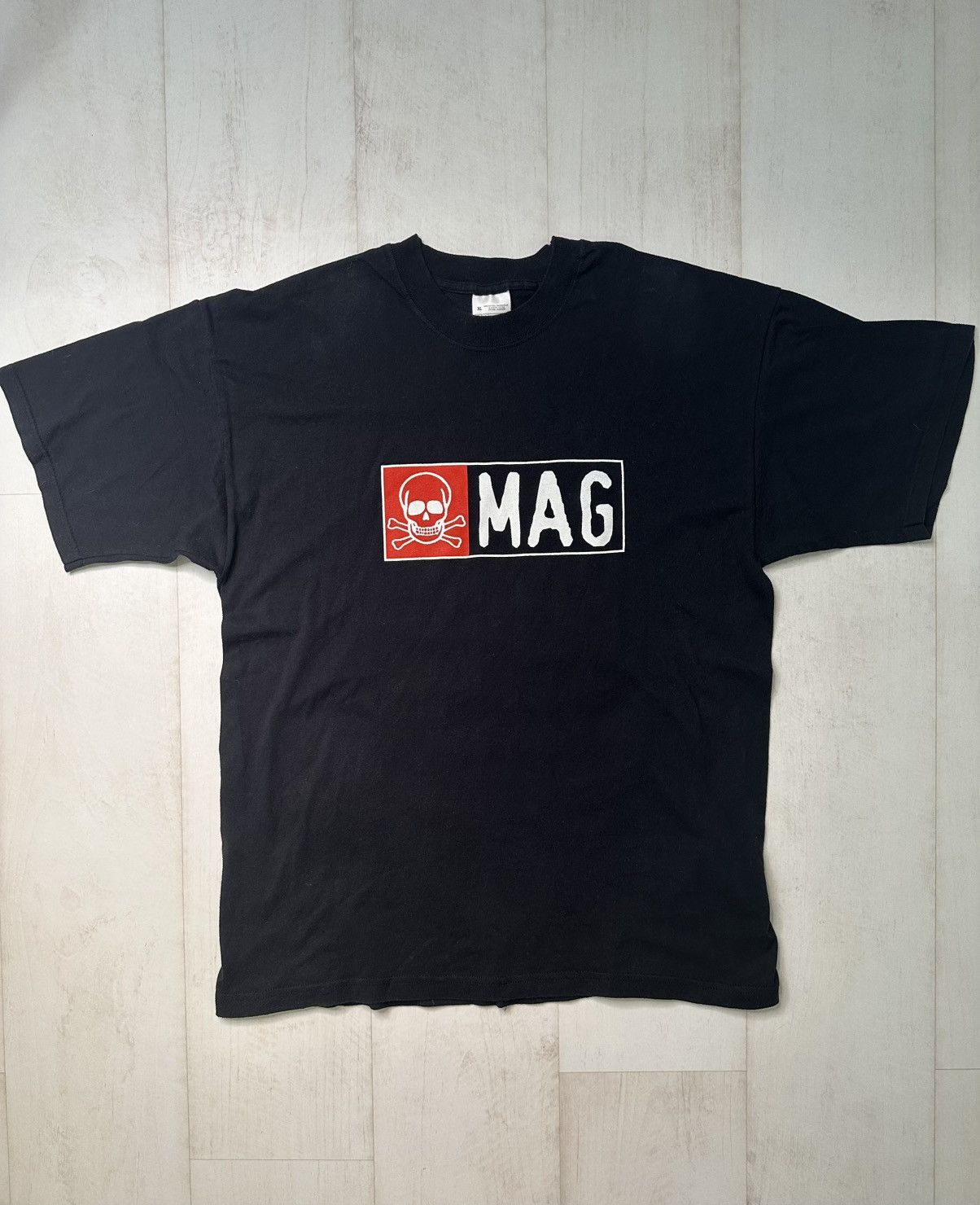 Vintage Vintage 90s Mines Advisory Group MAG tshirt Size US XL / EU 56 / 4 - 1 Thumbnail
