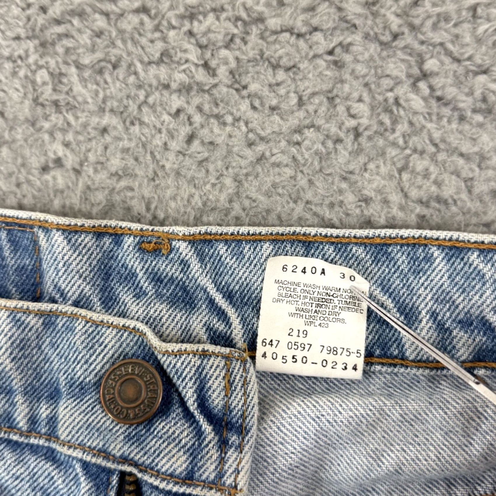 Levi's VINTAGE Levi's 550 Jeans Mens 30x32 Blue Relaxed 90s Orange Tab Grunge Zip Denim Jeans Men Blue Slimming 5-Pocket 550 90s Grunge USA Size US 30 / EU 46 - 6 Thumbnail