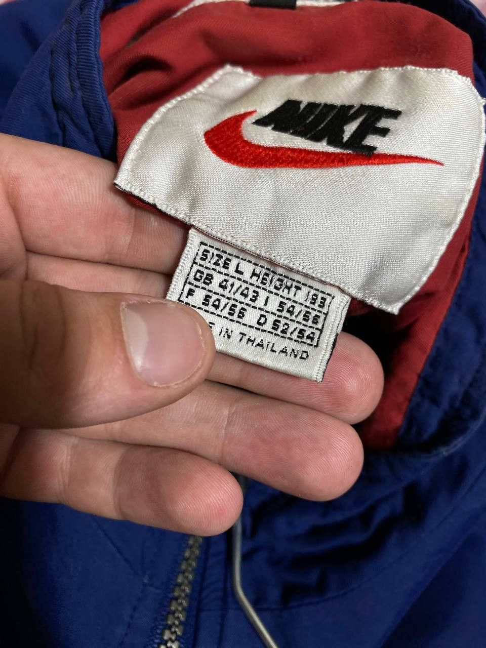 Nike × Vintage 90s Nike Swoosh Vintage Y2K Oversized Windbreaker Jacket Size US L / EU 52-54 / 3 - 2 Thumbnail