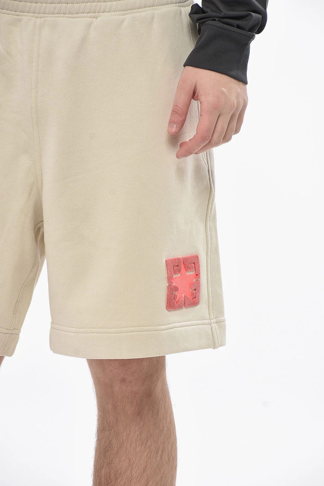 og1mm0326 Brushed Cotton Short in Beige