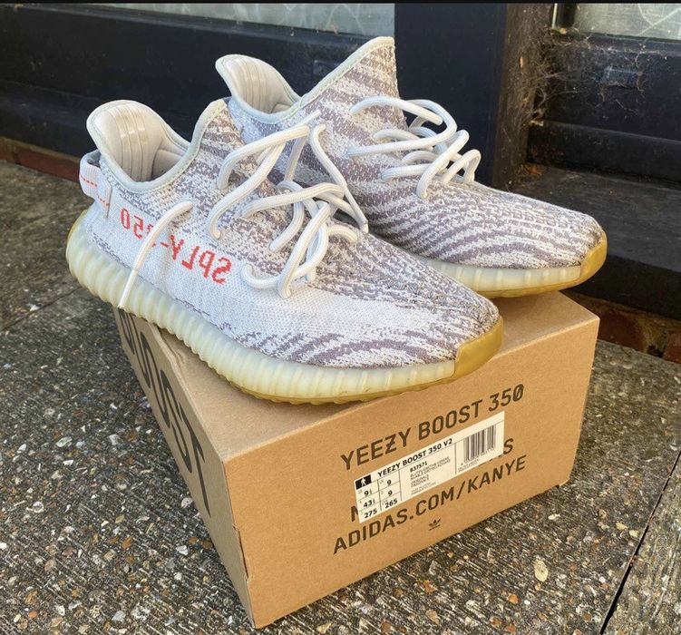 Blue tint hot sale yeezy used