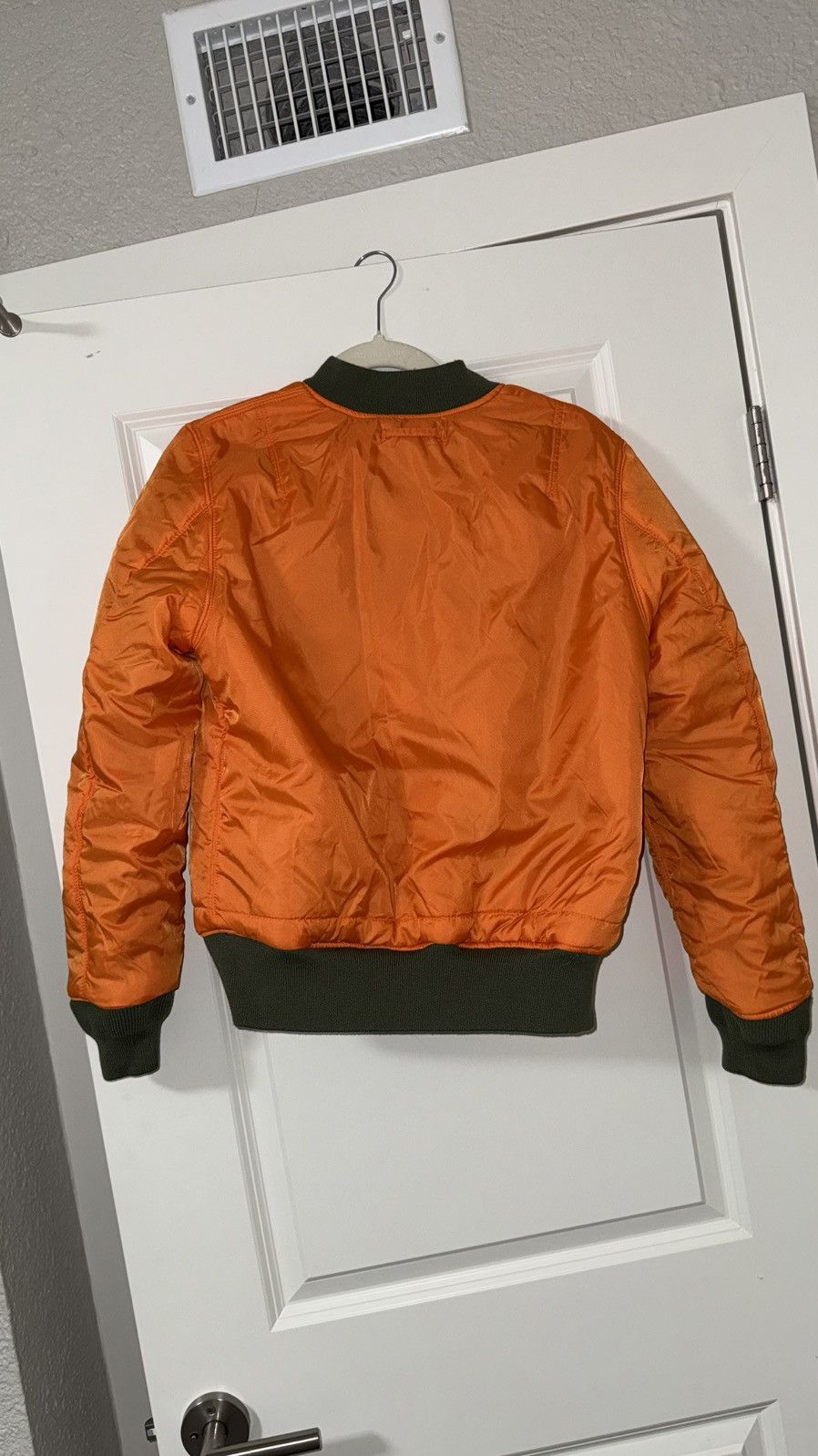 Alpha Industries Alpha Industries MA-1 Bomber Jacket Woman Size M Size M / US 6-8 / IT 42-44 - 4 Thumbnail