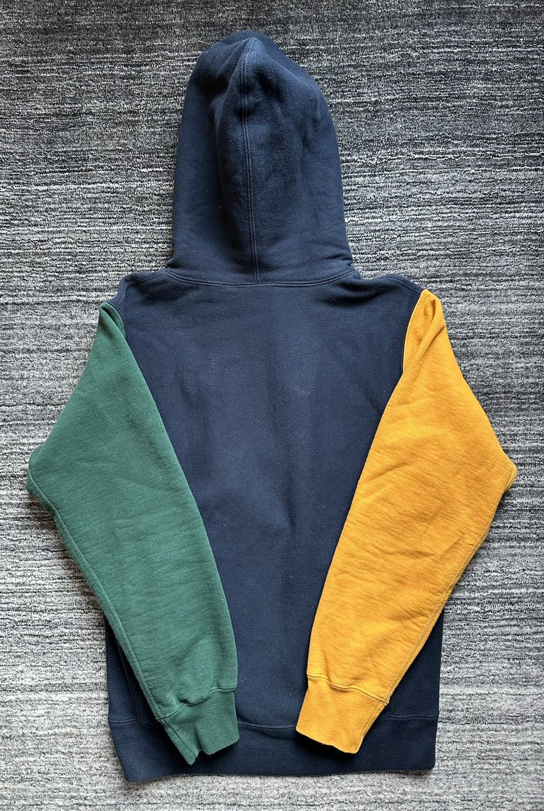 Supreme Supreme Blocked Arc Logo Hooded Sweatshirt Size US M / EU 48-50 / 2 - 2 Thumbnail