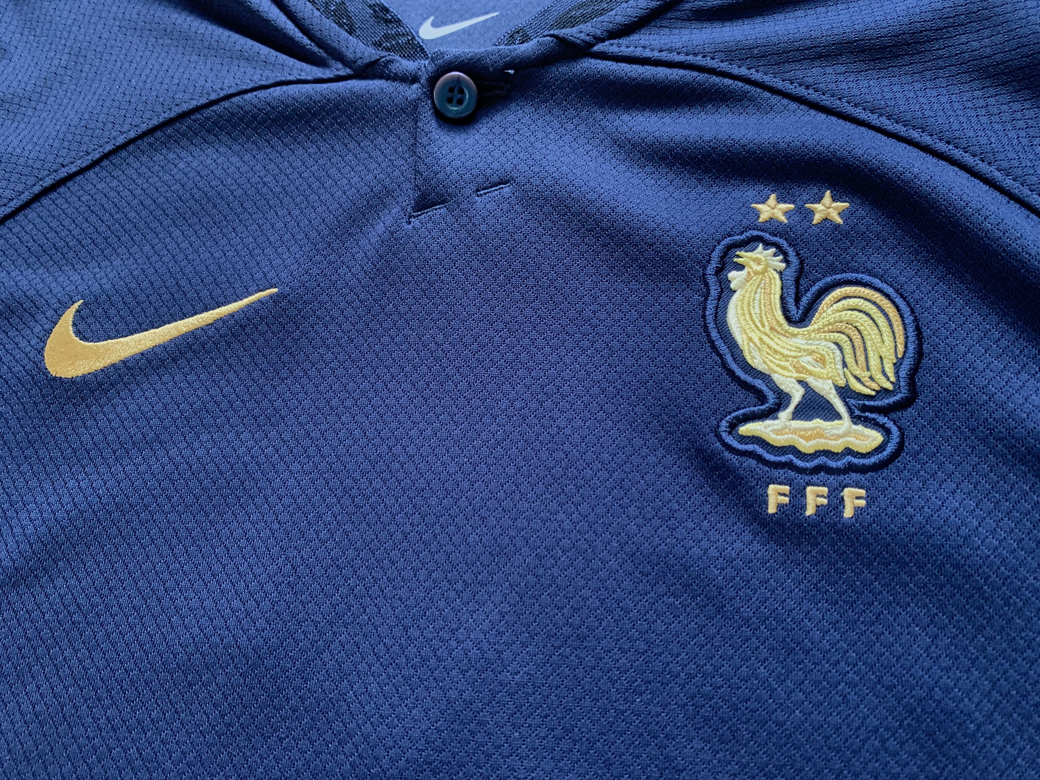 Nike Youth Nike France Mbappe 10 Home Football Shirt 2019 Size US XS / EU 42 / 0 - 6 Thumbnail