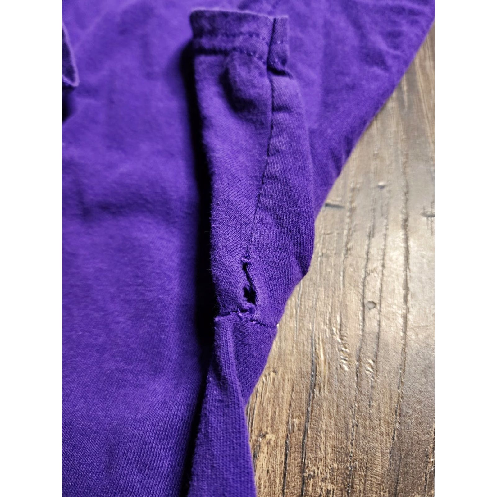Gildan VINTAGE Gildan T-Shirt 90s Embroidered New Orleans French Quarter XL Purple Mens Size US XL / EU 56 / 4 - 4 Thumbnail
