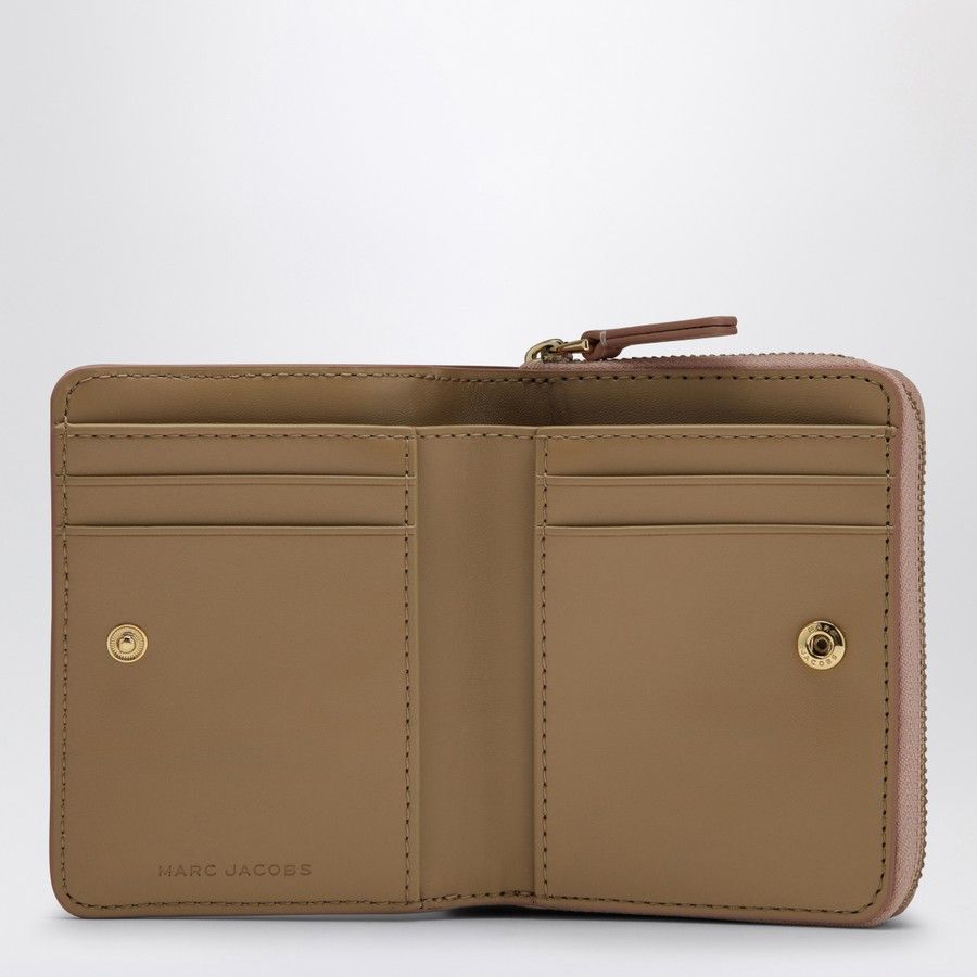 Marc Jacobs o1d2blof0824 Size: OS / Small Compact Leather Wallet Size ONE SIZE - 2 Thumbnail
