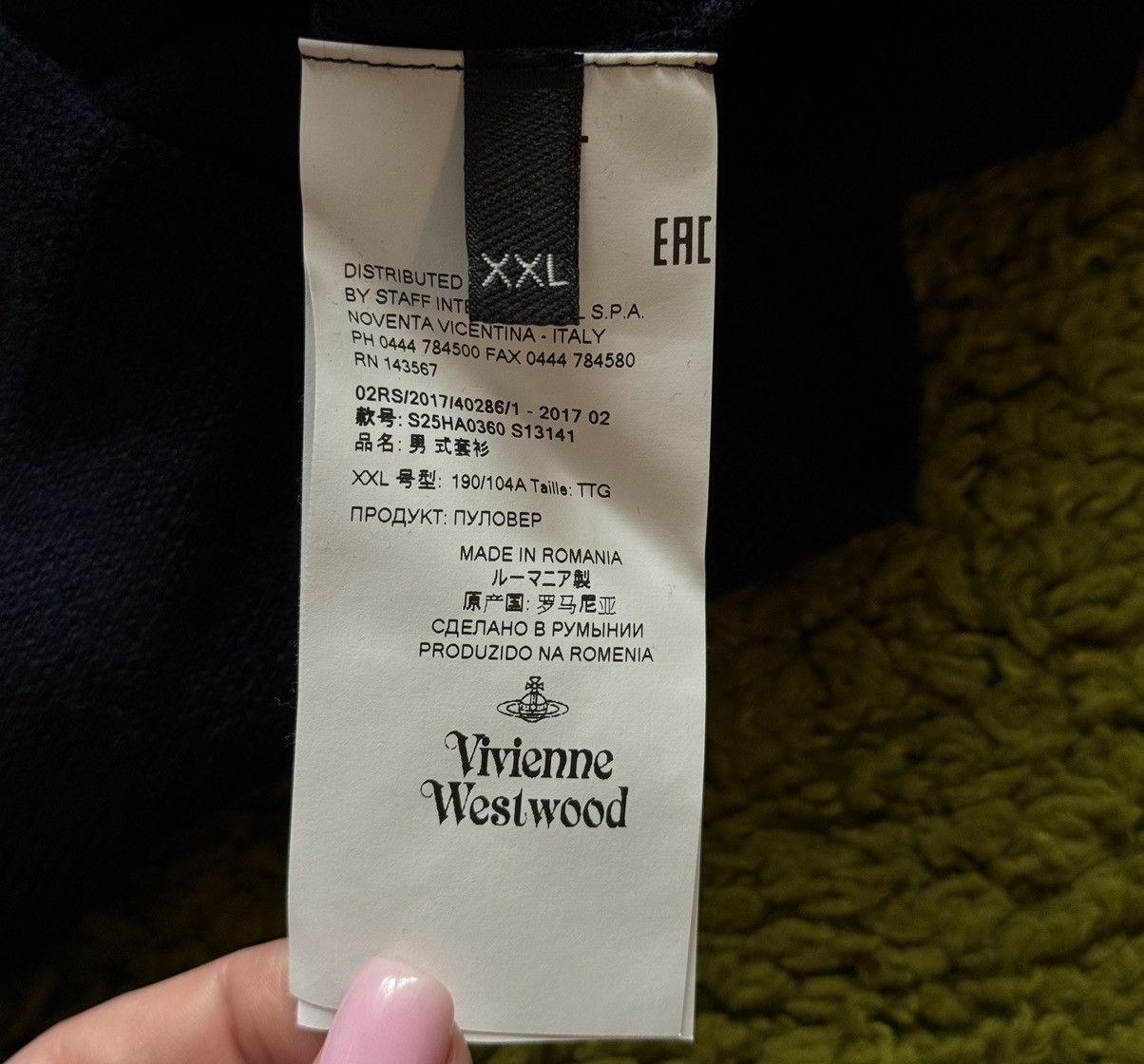 Vivienne Westwood Vivienne Westwood 100% boiled wool knit logo sweater Size XXL / US 16-18 / IT 52-54 - 4 Thumbnail