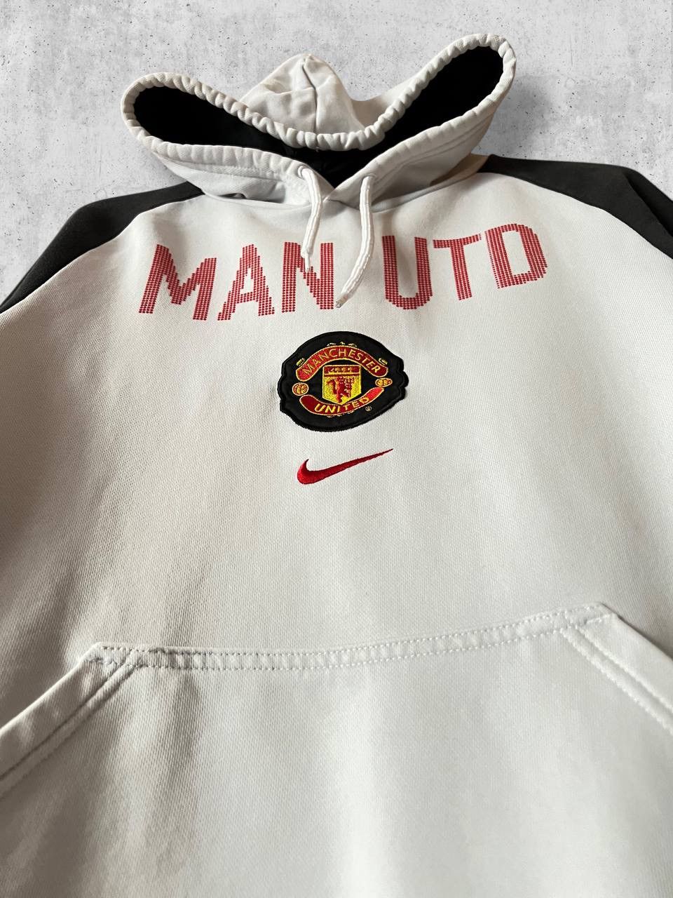 Nike × Vintage Nike Manchester United hoodie vintage centre logo soccer Size US S / EU 44-46 / 1 - 3 Thumbnail