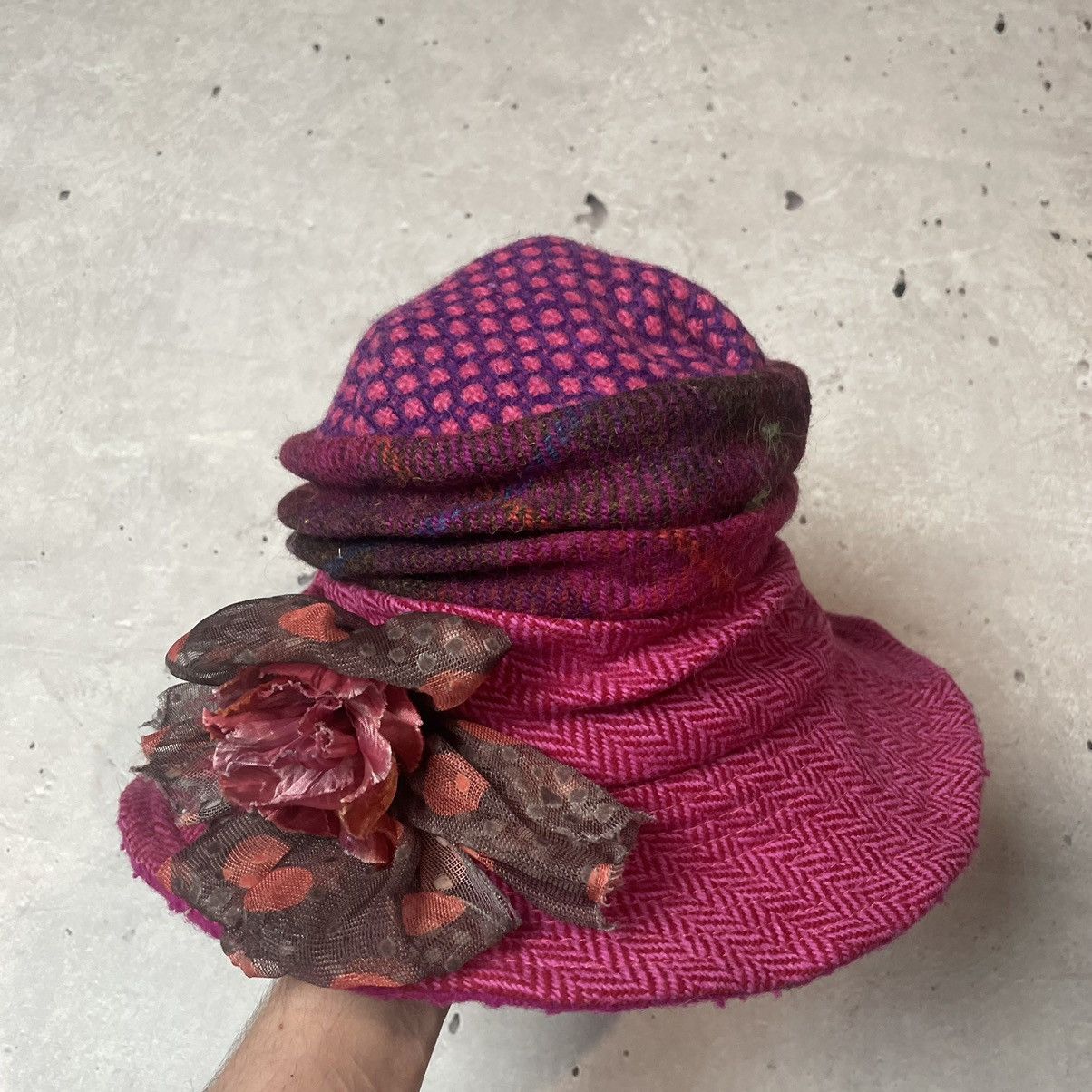 Vintage Vintage Grevi Avantgarde women’s Hat roses y2k Size ONE SIZE - 3 Thumbnail