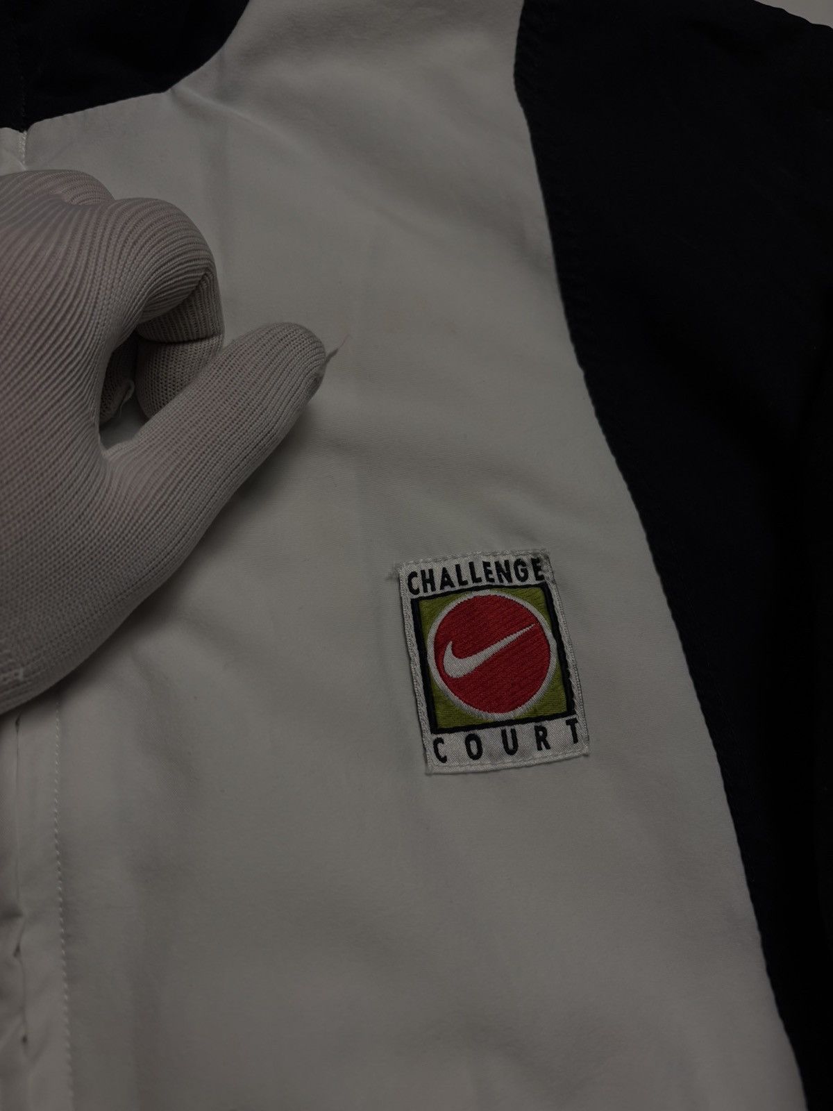 Nike Nike Court Challenge Vintage mega rare track jacket big logo Size US L / EU 52-54 / 3 - 8 Thumbnail