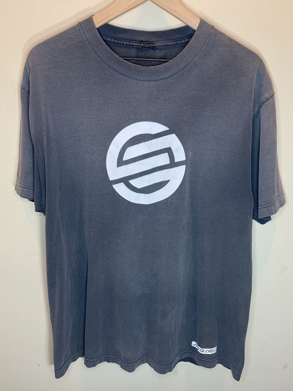 *RARE* Vintage 90’s Santa Cruz Skateboards Faded Skate Shirt