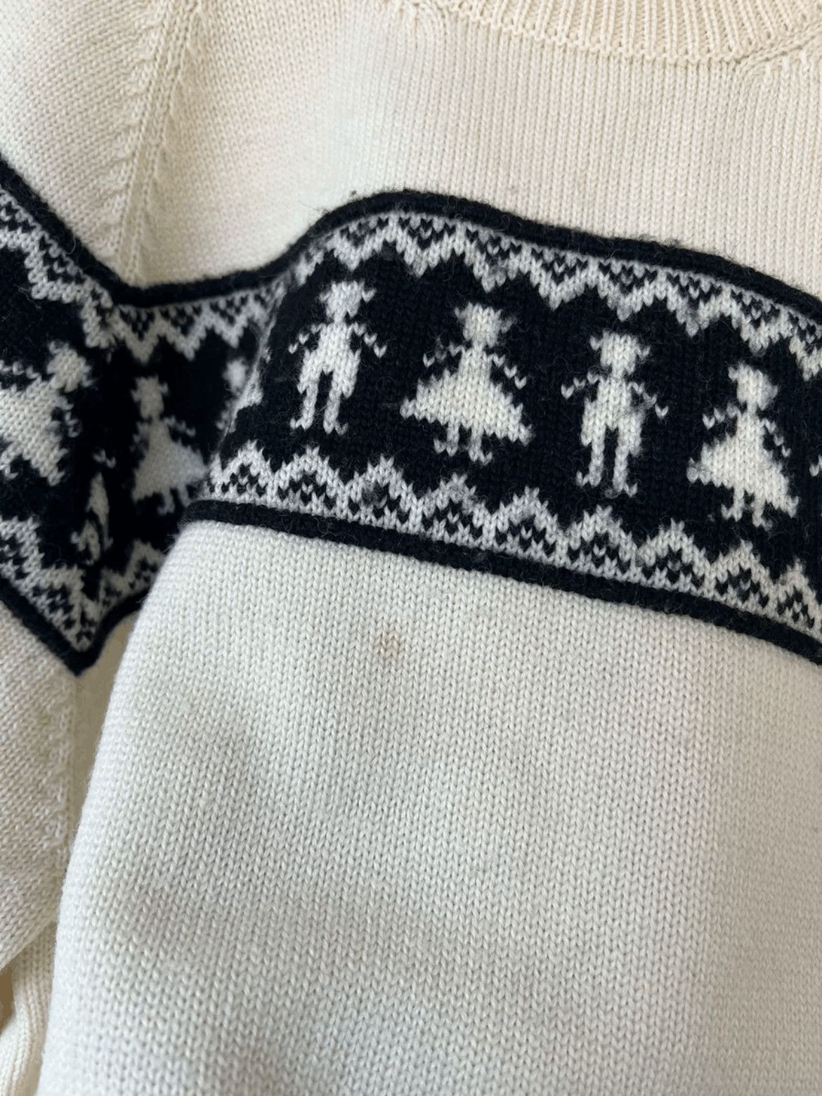 Yohji Yamamoto YohjiYamamoto Figure pattern Knitwear Sweaters Size US L / EU 52-54 / 3 - 7 Thumbnail