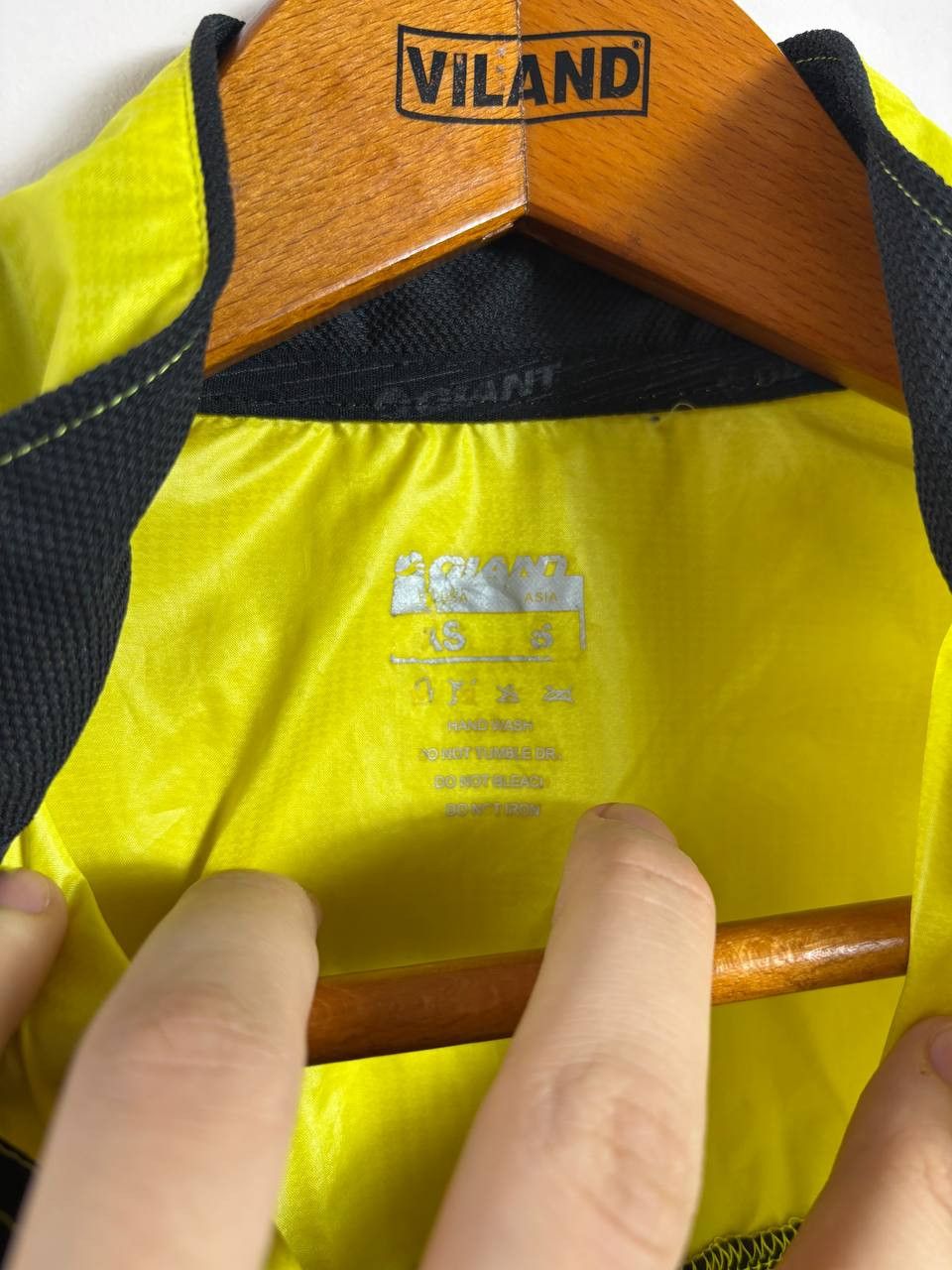 Giant Giant Super Light Windbreaker Ride Vest Run Cycle Size US S / EU 44-46 / 1 - 8 Thumbnail