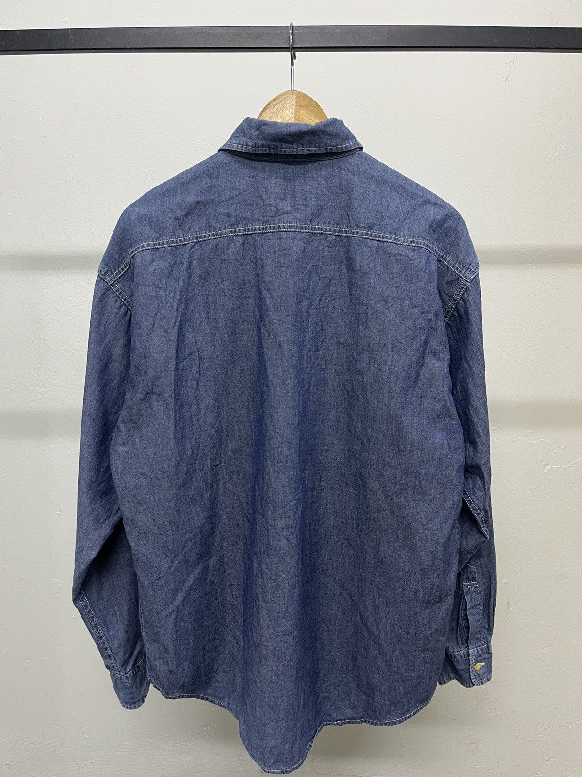 Kenzo Vintage Kenzo Embroidery Wave Indigo Denim Chambray Shirt Size US L / EU 52-54 / 3 - 2 Thumbnail