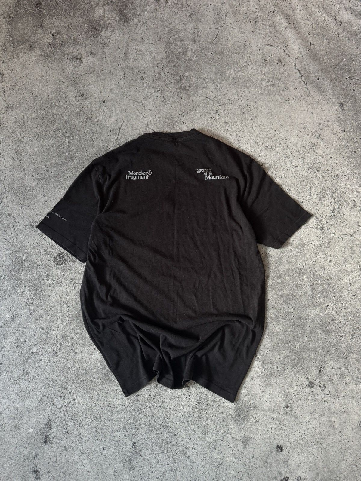 Moncler Moncler Fragment Hiroshi Fujiwara Kool The Gang T-Shirt L Size US L / EU 52-54 / 3 - 6 Thumbnail