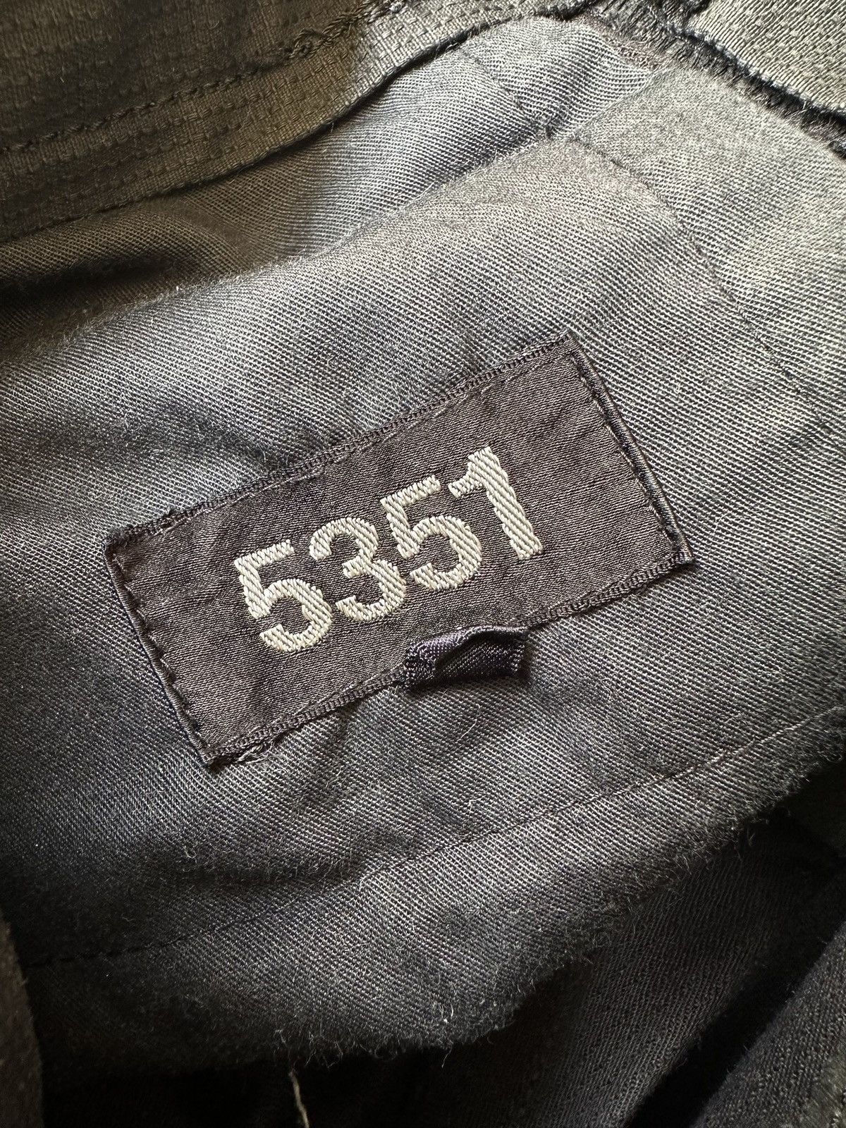 5351 POUR LES HOMMES 90’s 5351 black avantgarde microcord waxed jeans Size US 30 / EU 46 - 10 Thumbnail
