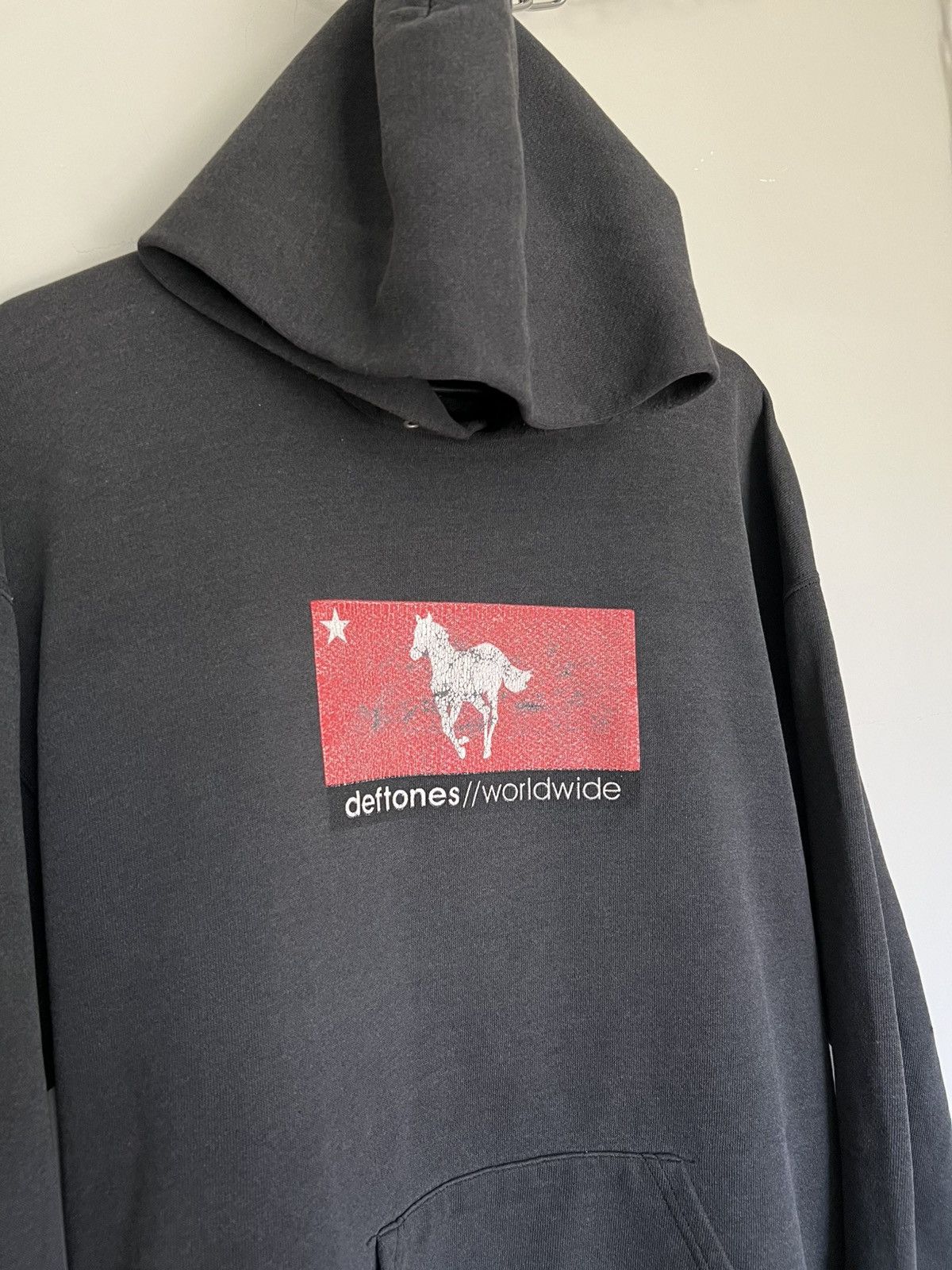 Band Tees Vintage Deftones Hoodie Size US L / EU 52-54 / 3 - 5 Thumbnail