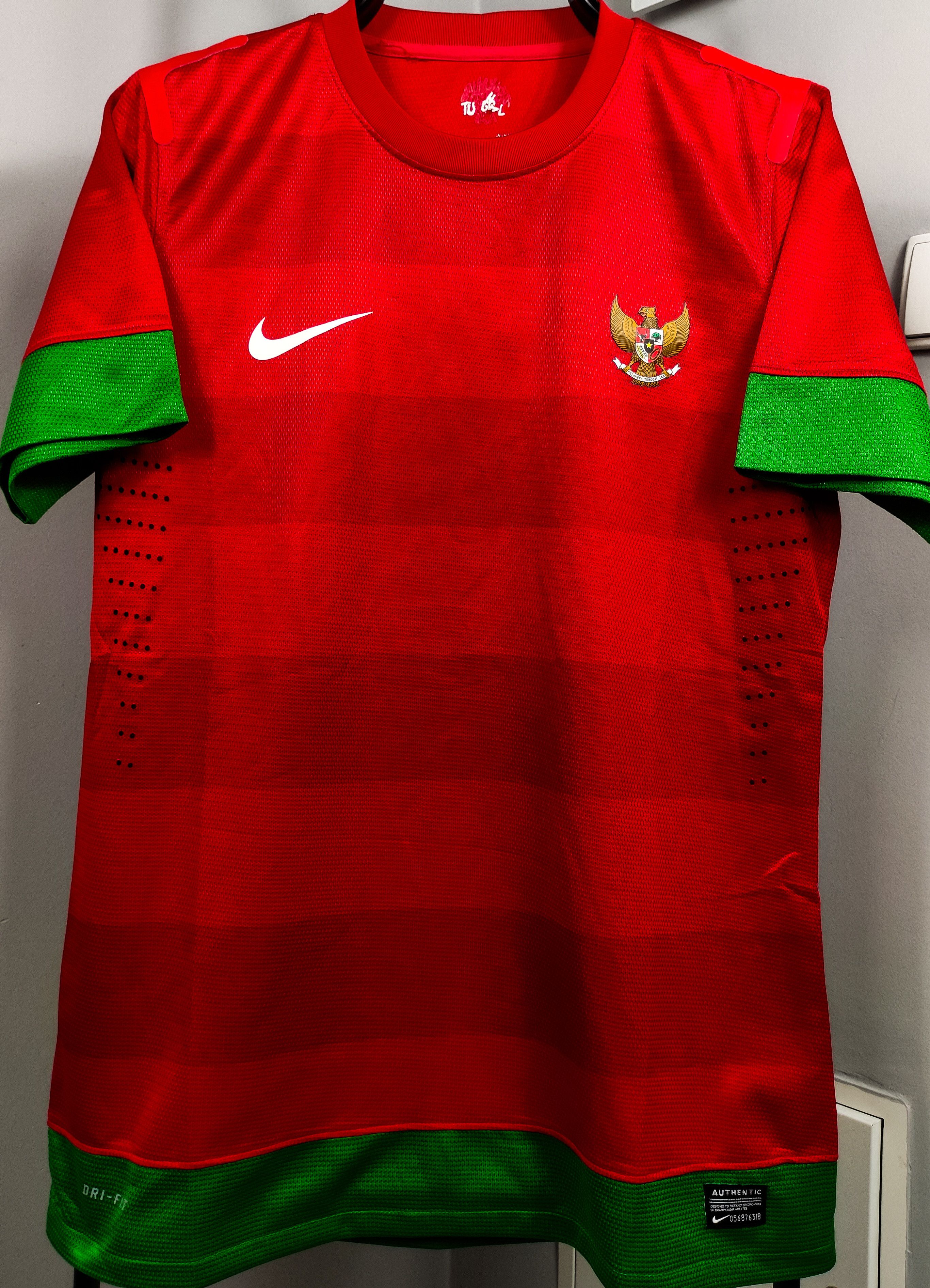 Nike Indonesia 2012 2013 Nike Home Player Issue Authentic Shirt Size US L / EU 52-54 / 3 - 1 Thumbnail