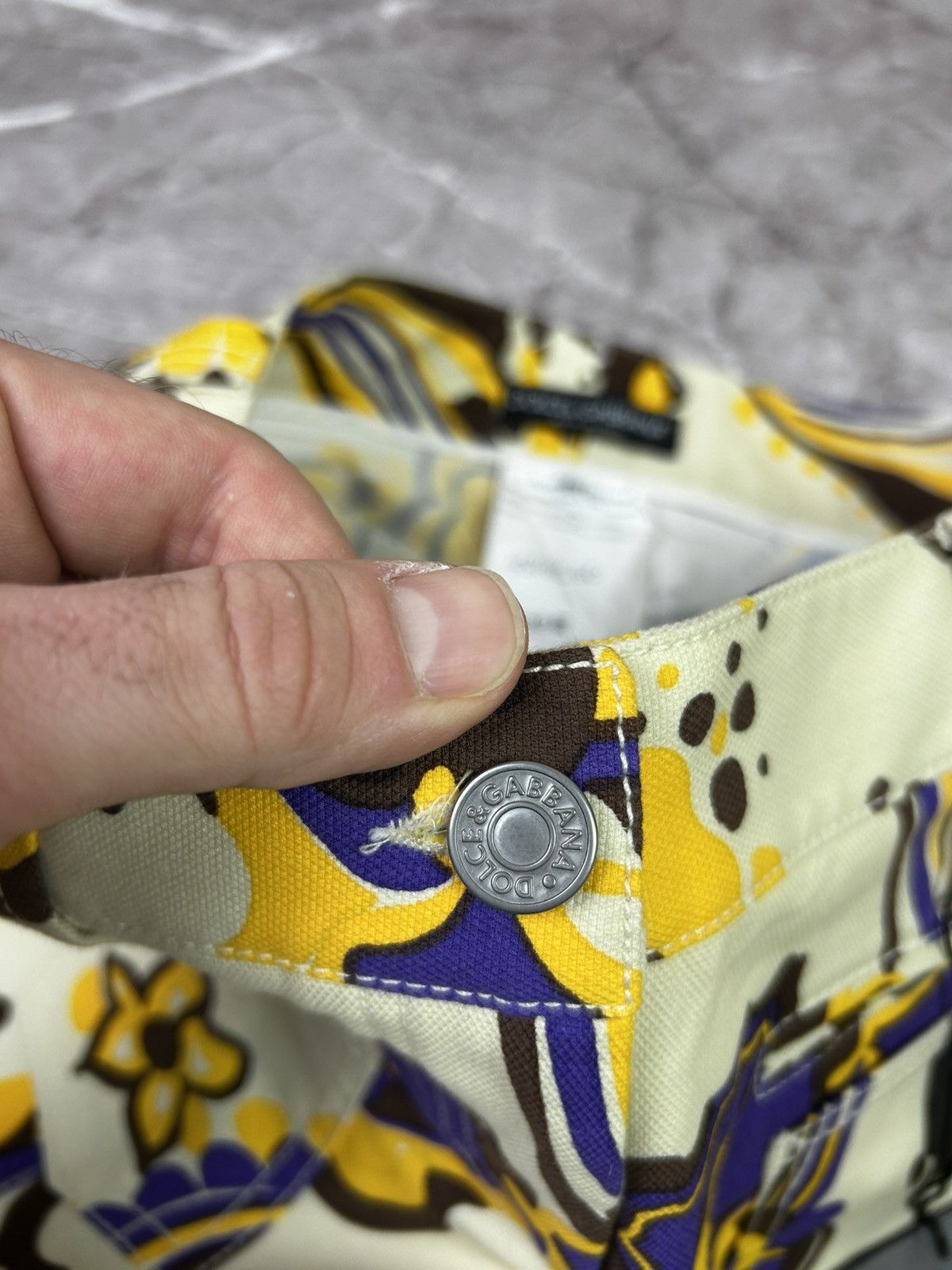 Dolce & Gabbana Dolce Gabbana Floral Pants With Purple And Gold Pattern Size 40" / US 18 - 9 Thumbnail