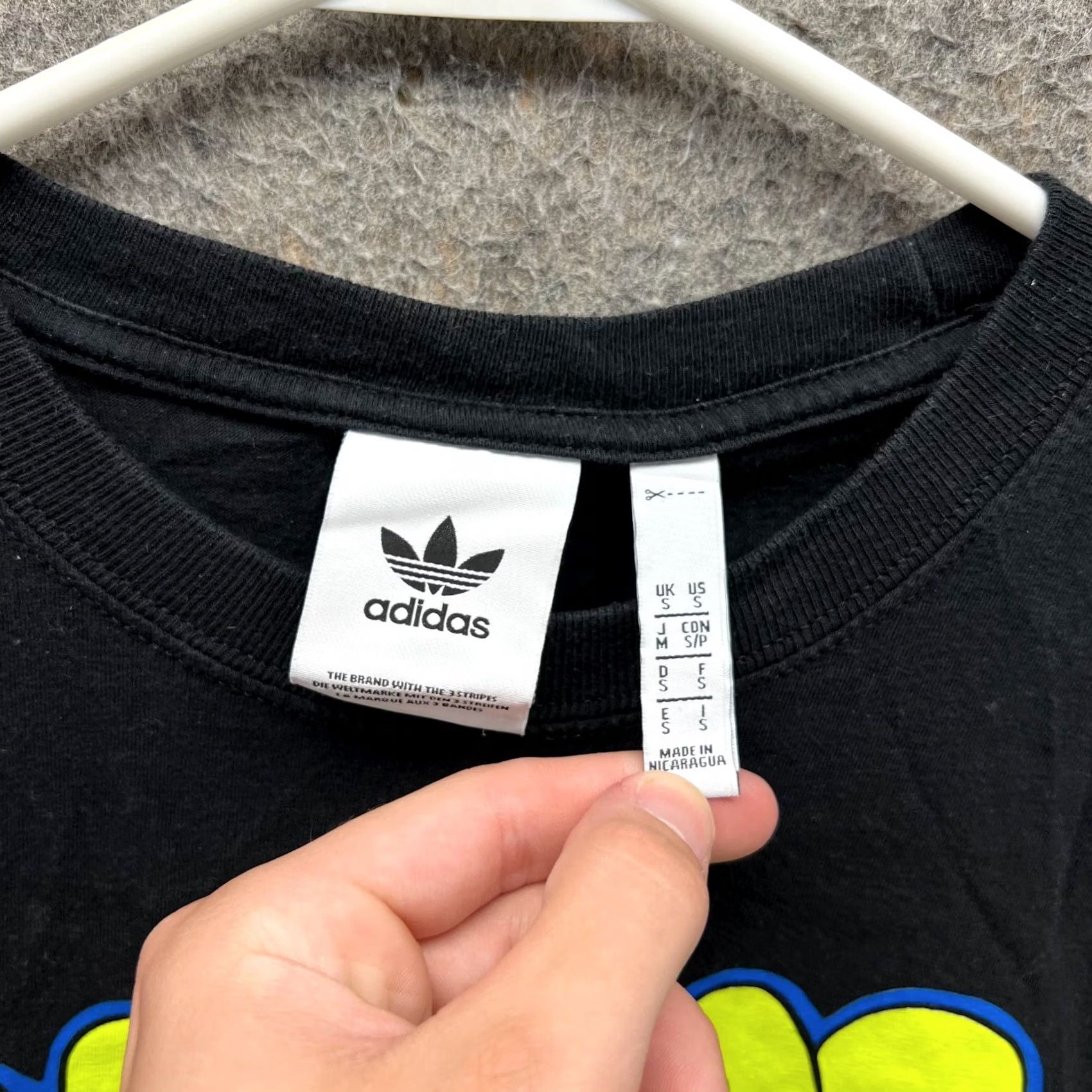 Adidas VINTAGE Adidas Shirt Mens Small Black Neon Multi Logo Crewneck Breakfast Cereal Trefoil Shirt Mens Small Black Neon Multi Logo Crewneck Trefoil Size US S / EU 44-46 / 1 - 7 Thumbnail