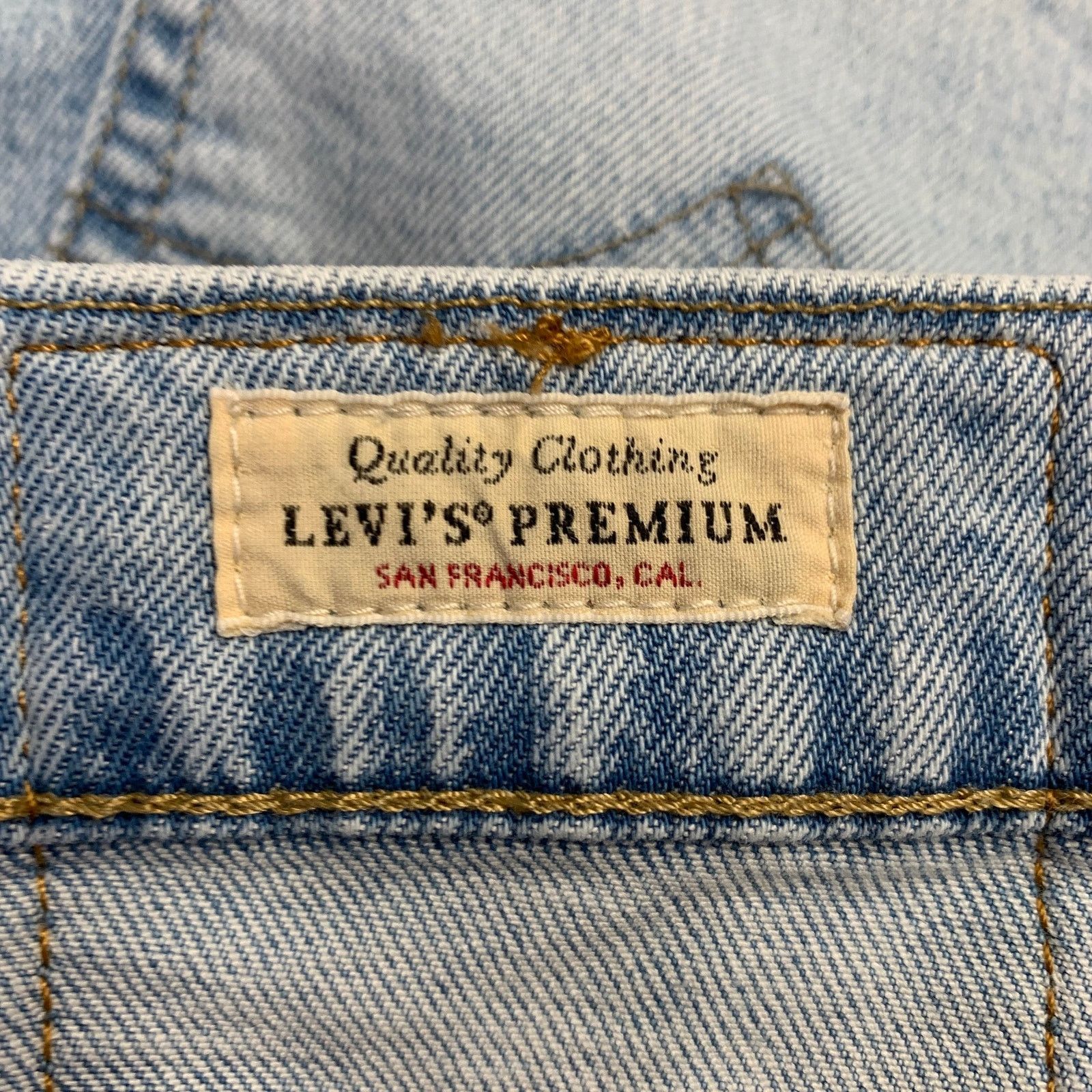 Levi's LEVI STRAUSS Size 32 Blue Cotton Five Pockets Straight Jeans Size US 32 / EU 48 - 6 Thumbnail