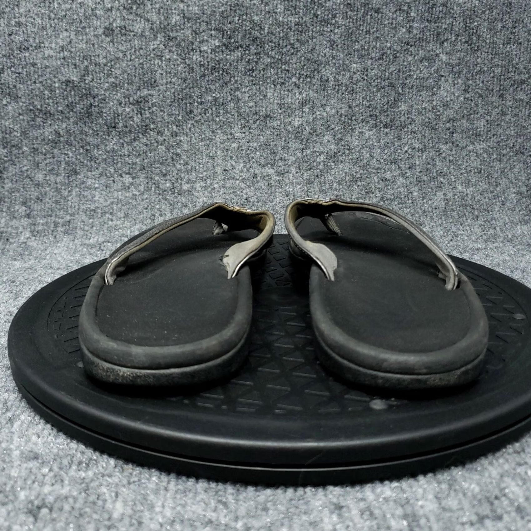Olukai OluKai Ohana W Black Silver Flip Flops 20110-7348 US W8 EUR 48 Outsole Size US 8 / EU 41 - 4 Thumbnail