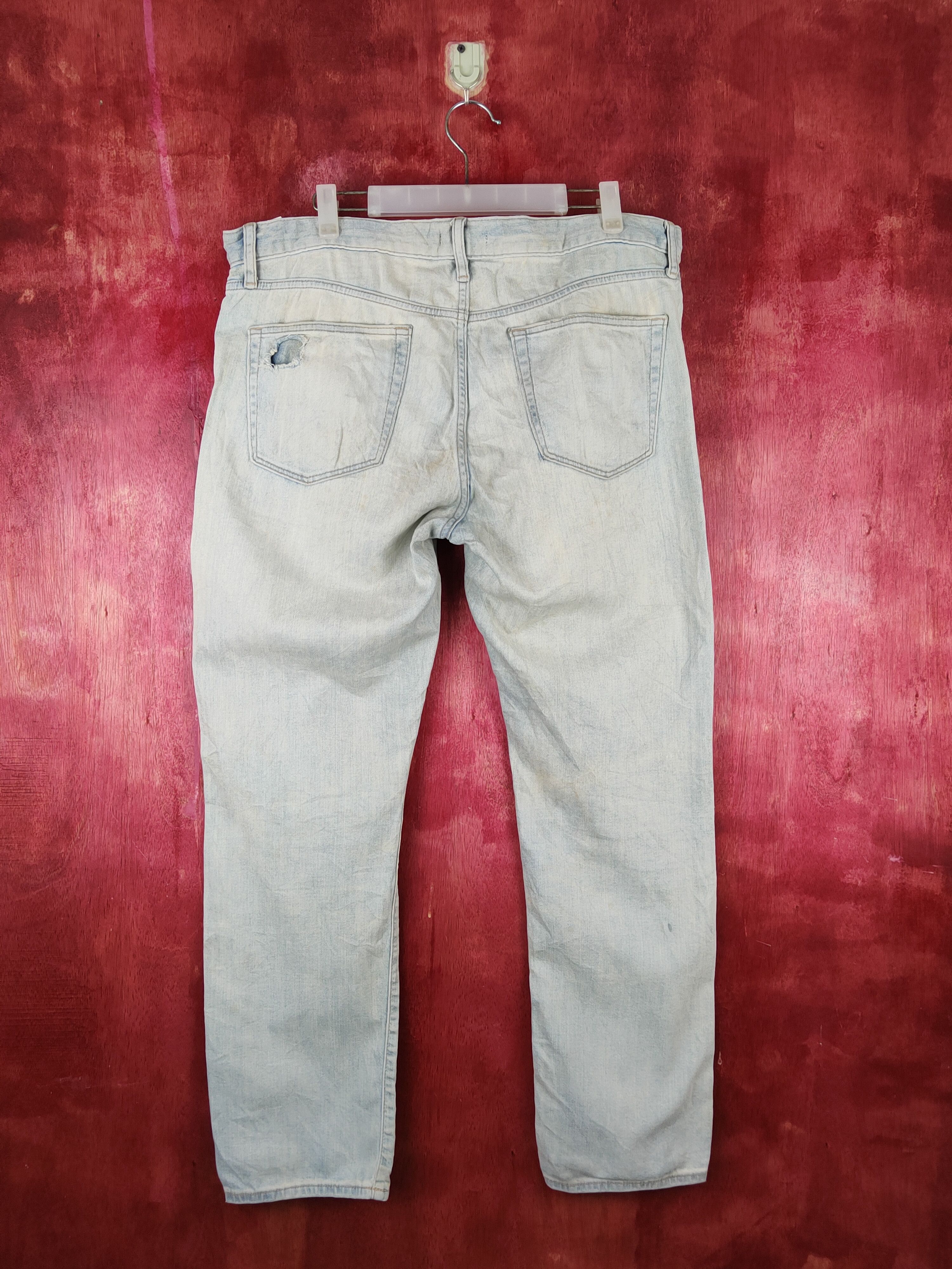 Japanese Brand Uniqlo Faded Distressed dirty patchwork ripped Denim #S1533 Size US 37 - 9 Thumbnail
