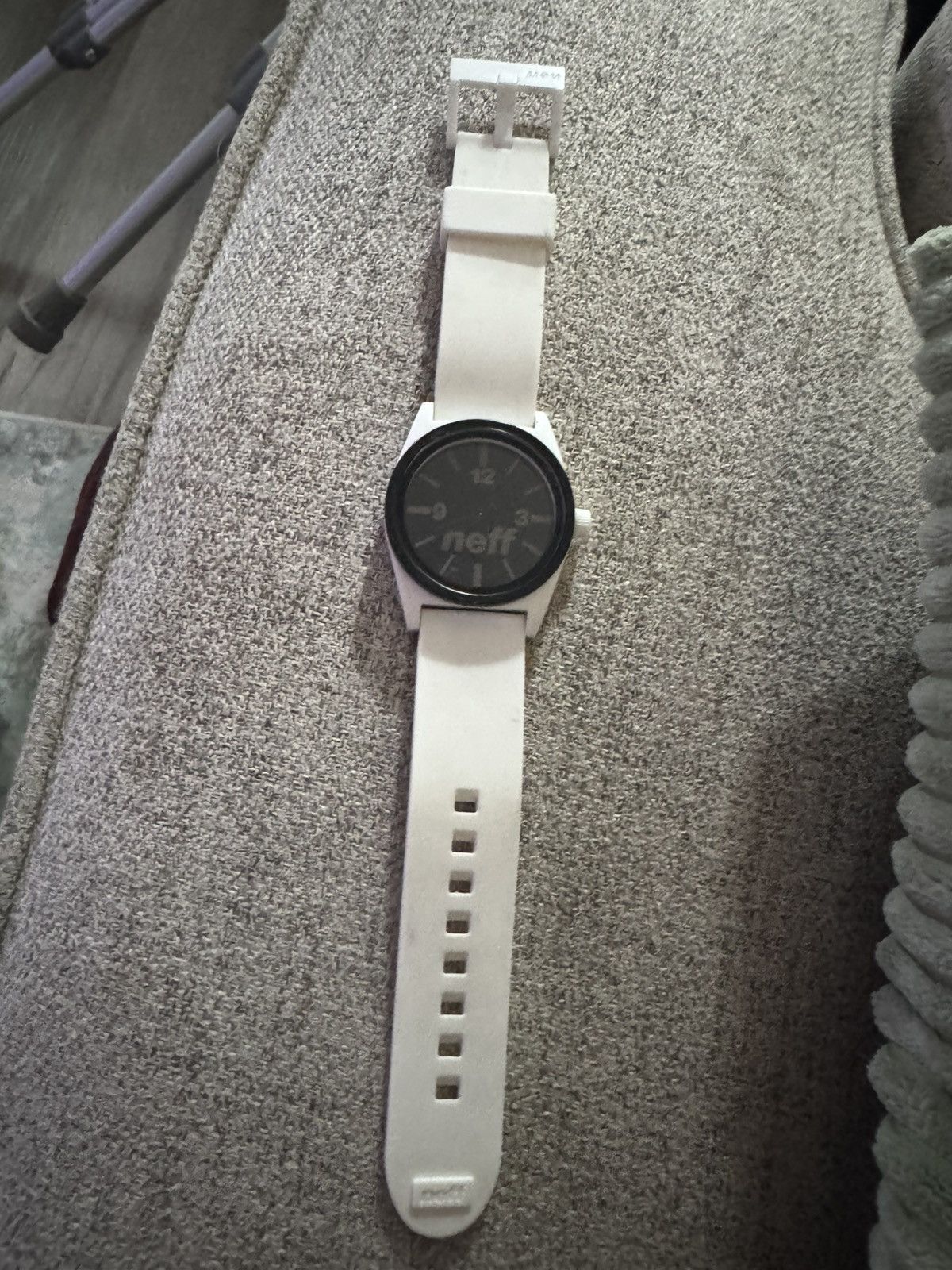 NEFF Neff daily white watch Size ONE SIZE - 1 Thumbnail
