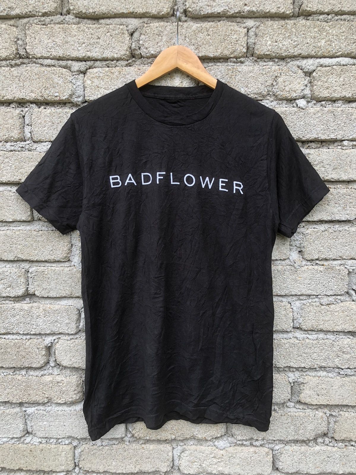 Band Tees × Metallica × Vintage Band Badflower This Is How The World Continues Tour Tee Size US M / EU 48-50 / 2 - 1 Thumbnail