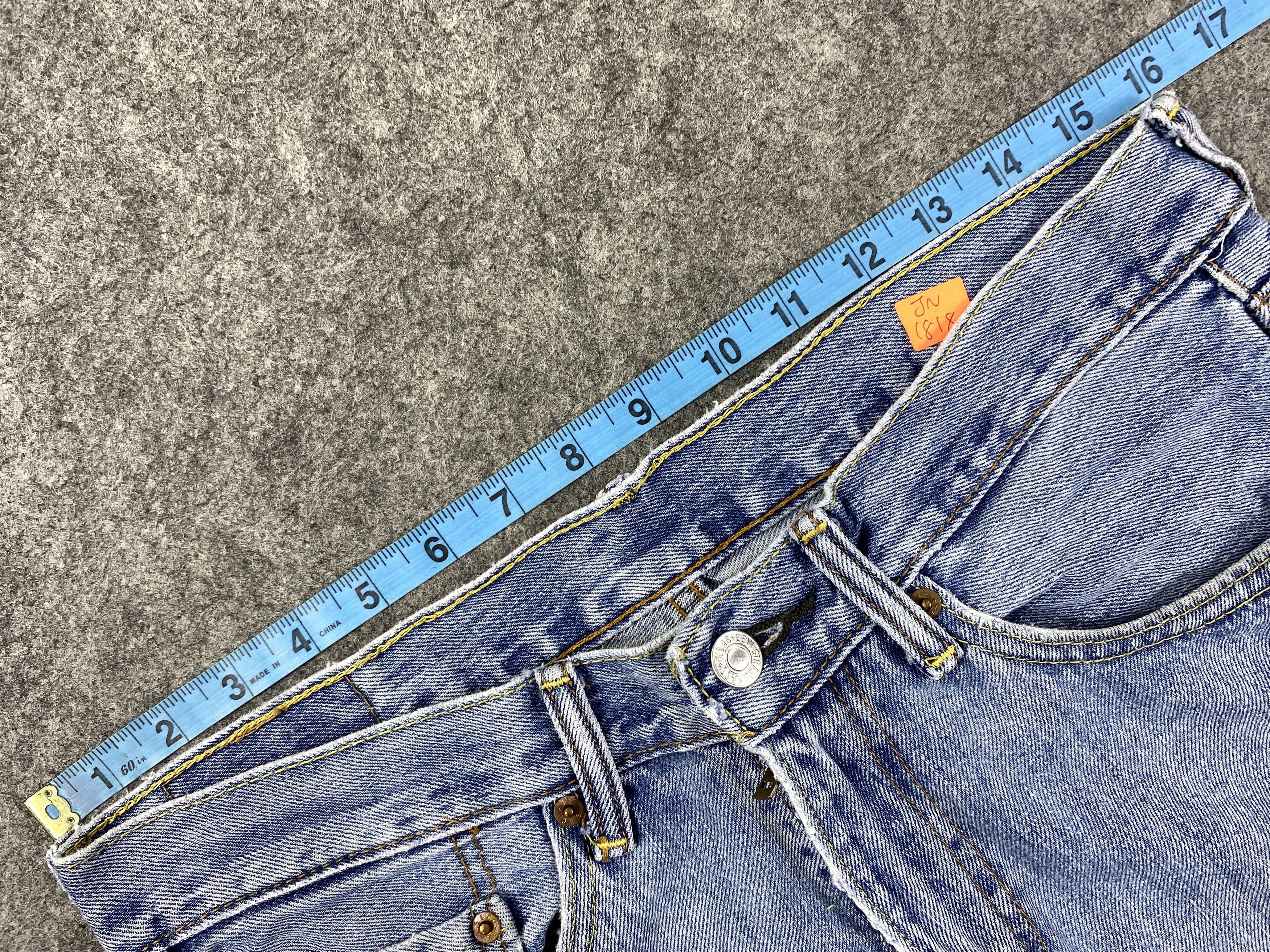 Levi's Light Blue Wash Vintage Levi's 505 Jeans 32x31 Denim -JN1818 Size US 32 / EU 48 - 5 Thumbnail