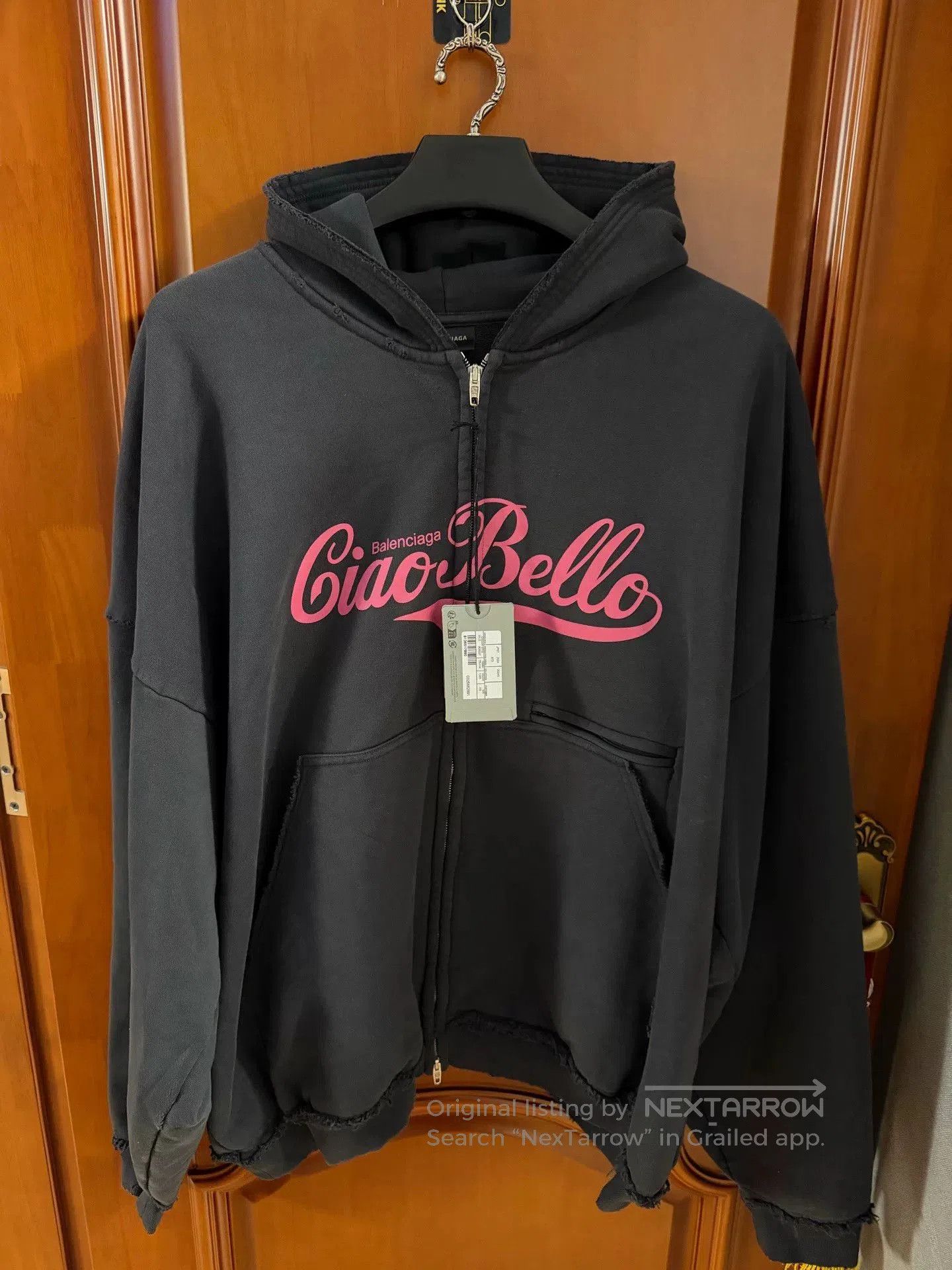 Balenciaga balenciaga black zip-up hooded sweatshirt. Size US XS / EU 42 / 0 - 1 Thumbnail