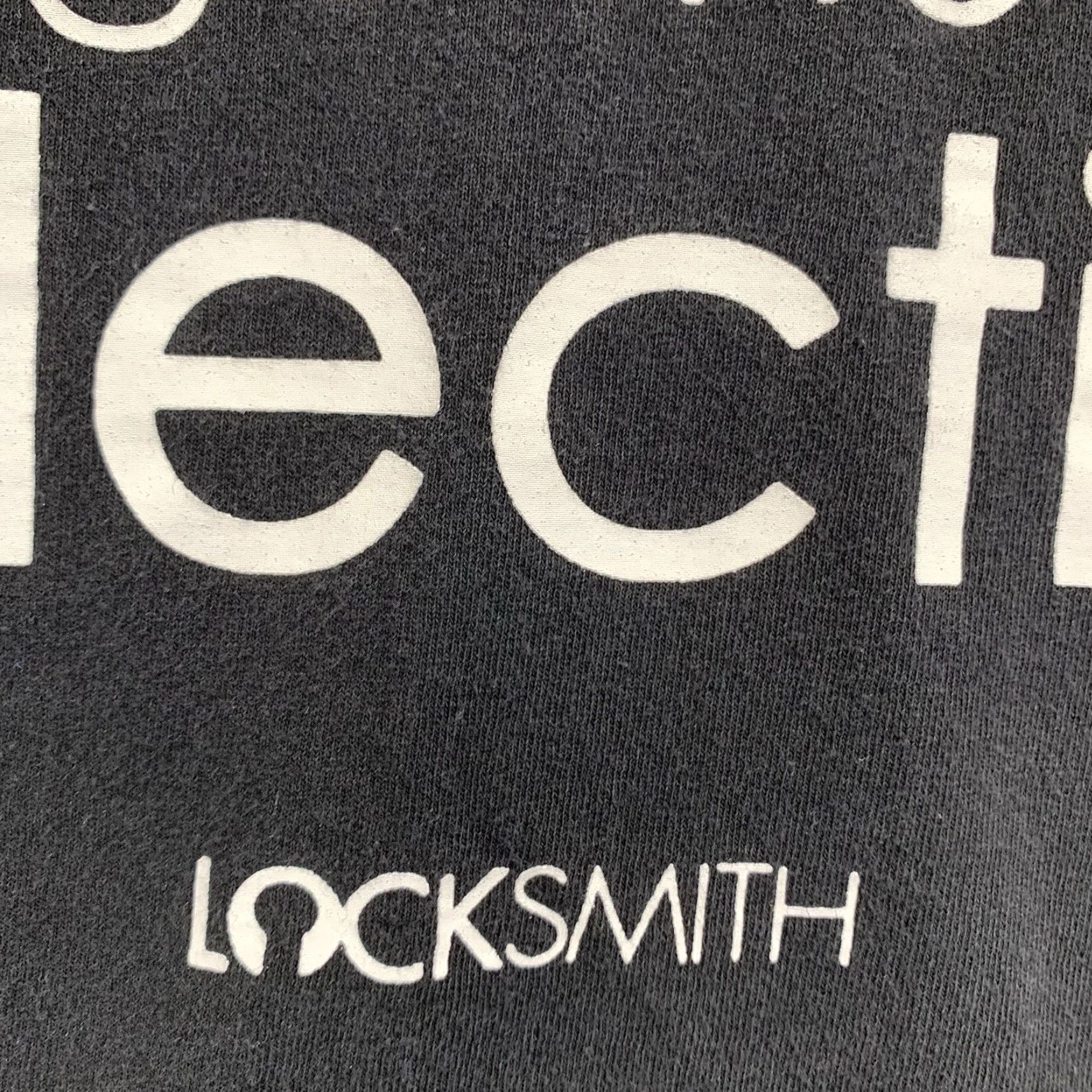 Vintage Locksmith Graphic Print T-Shirt Mens Large Black Sci-Fi Quote Short Sleeve Crew Neck Size US L / EU 52-54 / 3 - 5 Thumbnail