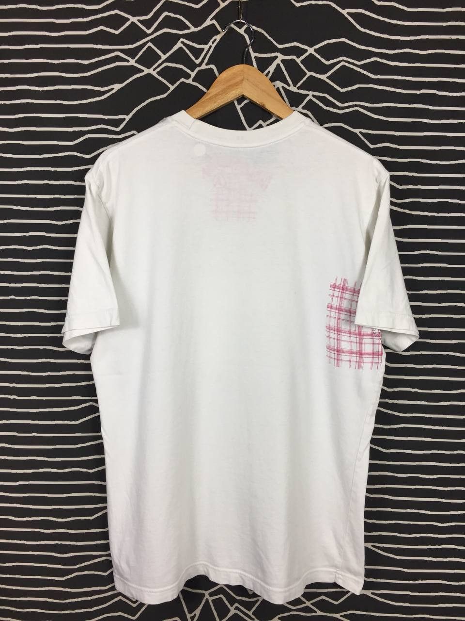 Billabong Vtg Billabong Surf Wear Anarchy Punk Seditionaries Tee Size US L / EU 52-54 / 3 - 8 Thumbnail