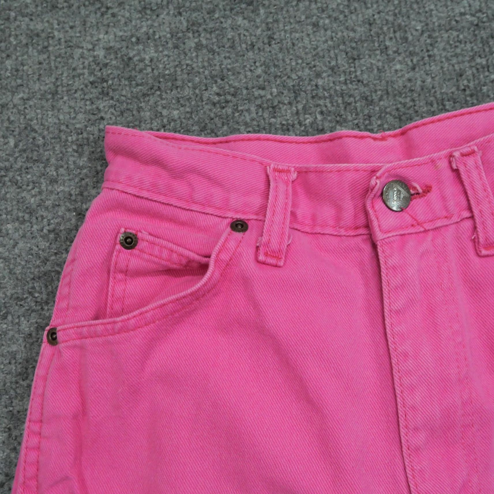 Lee VINTAGE Lee Jeans Womens 0 Pink 25x29 High Rise Tapered Baggy 80s denim Cotton Relaxed 29 Inseam Baggy Jeans Womens 80s Lee Size 42" / US 20 - 3 Thumbnail