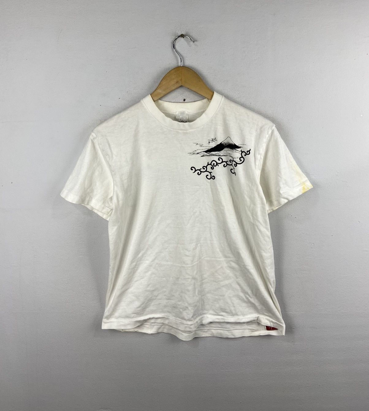 Japanese Brand ❤️‍🔥SEND OFFER❤️‍🔥HAKUSAI KUME JAPAN TEE Size US S / EU 44-46 / 1 - 7 Thumbnail