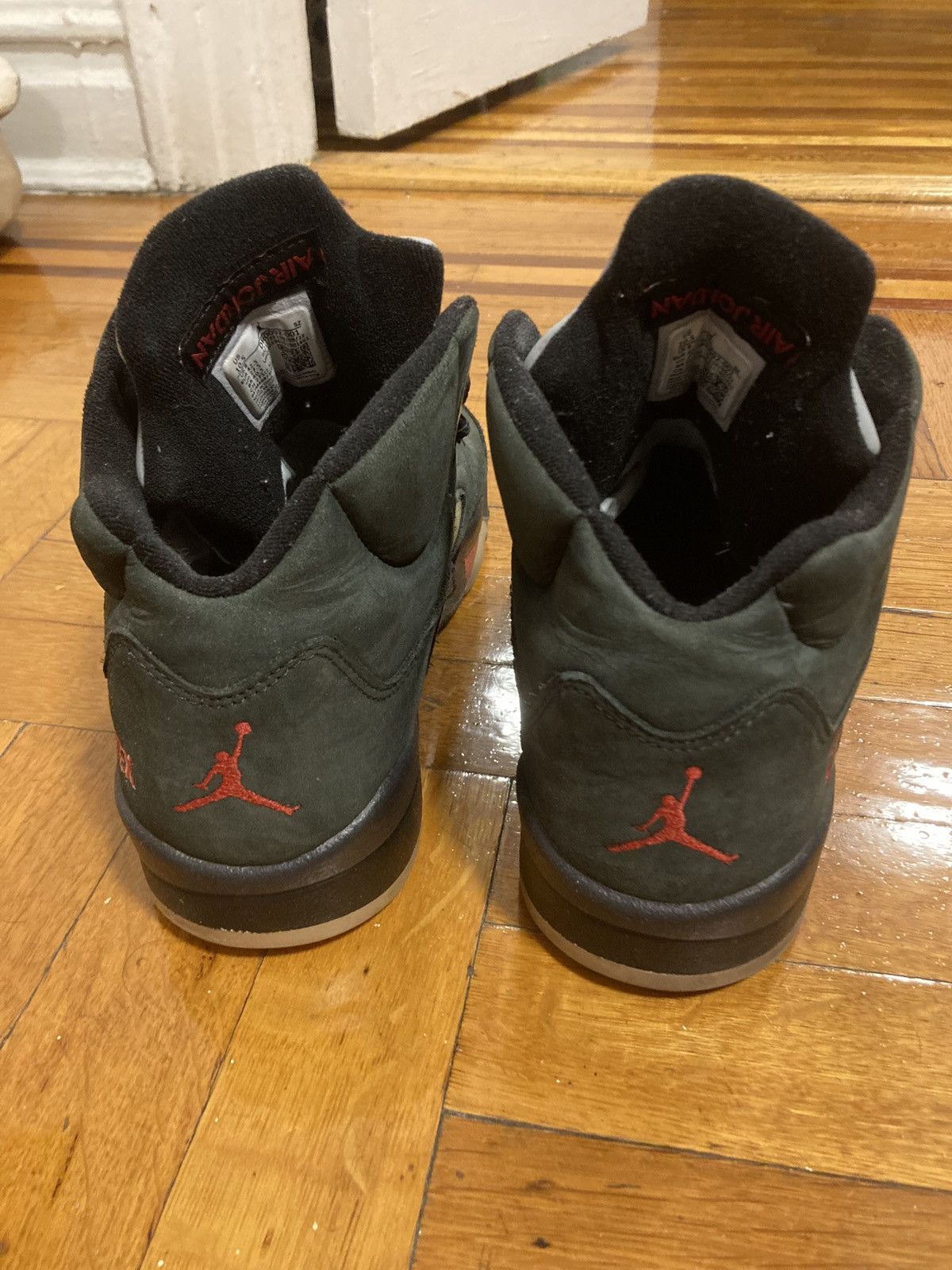 Jordan Brand Air Jordan 5 Retro GORE-TEX “Off-Noir” Size 9 Size US 9 / EU 42 - 5 Thumbnail