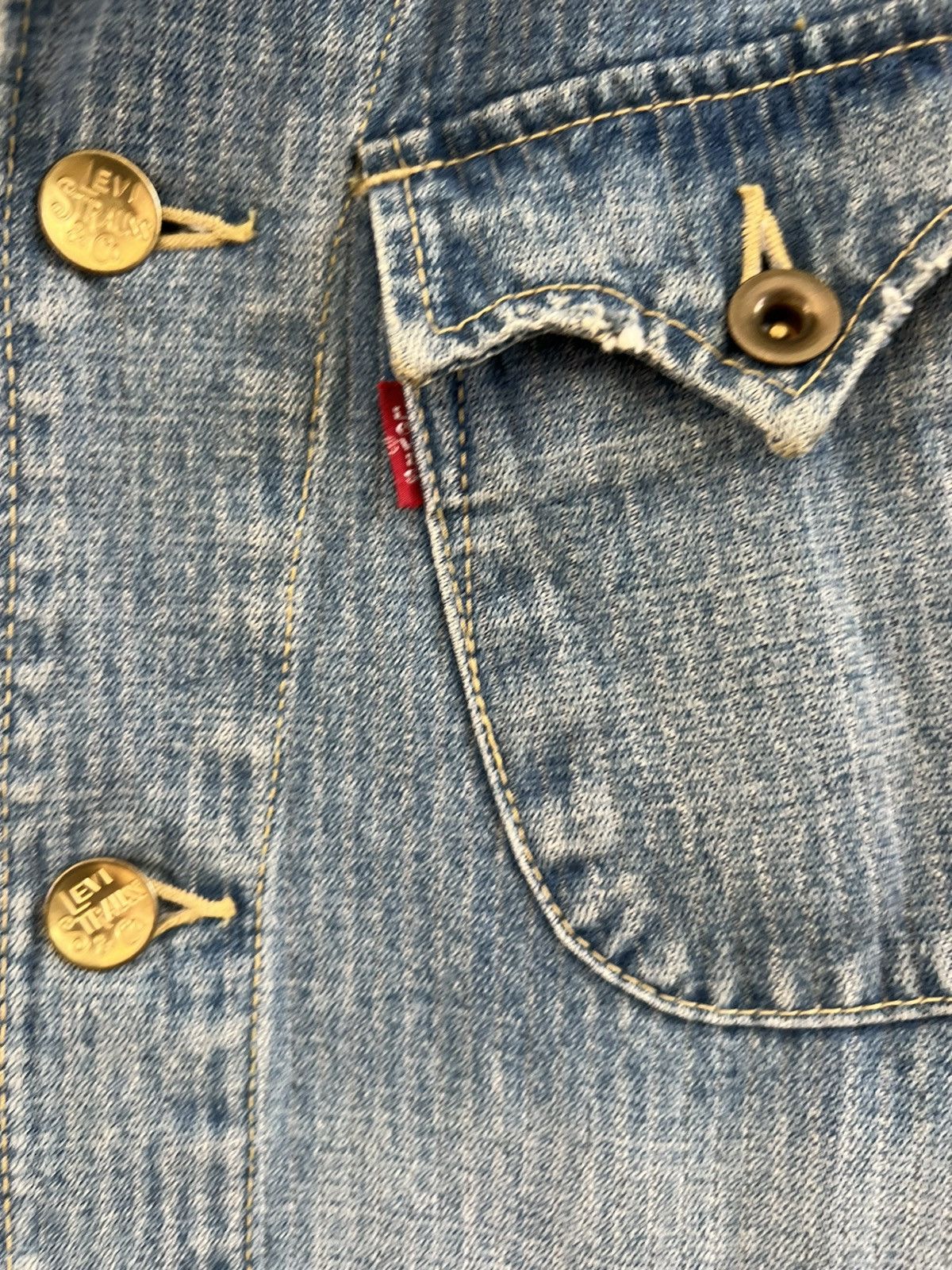 Levi's Vintage 2004 Levi’s Redloop Fade Blue HBT Denim Chore Jacket Size US M / EU 48-50 / 2 - 9 Thumbnail