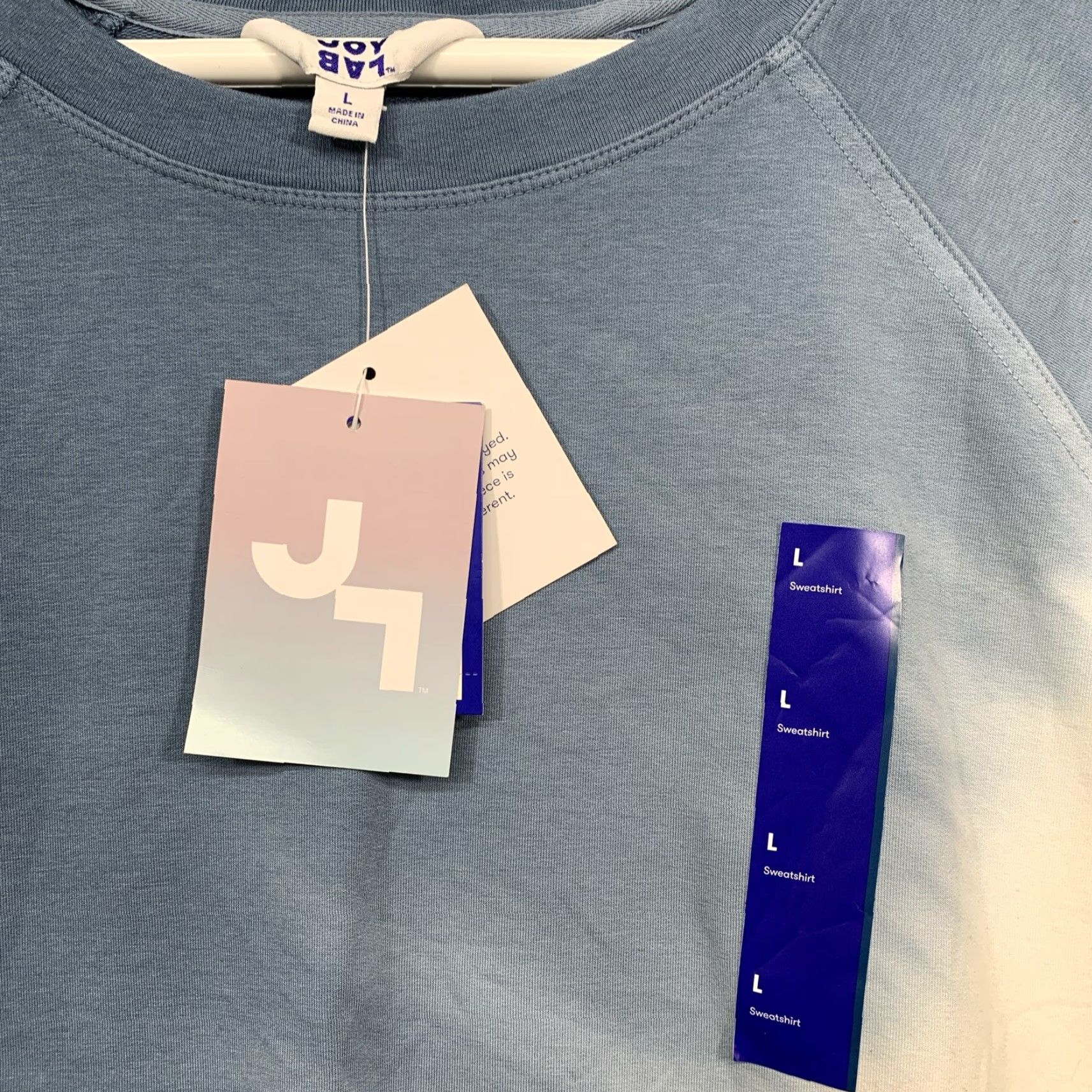 Vintage Joy Lab Cropped Sweatshirt Women’s Blue & Cream Size Large Thumb Holes NEW NWT Shirt Activewear Size L / US 10 / IT 46 - 6 Thumbnail
