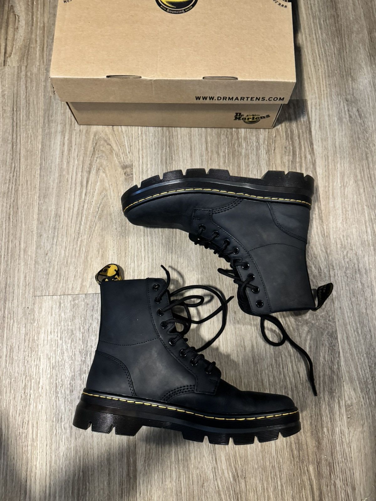 Dr. Martens Dr. Martens Size US 8 / EU 41 - 4 Thumbnail