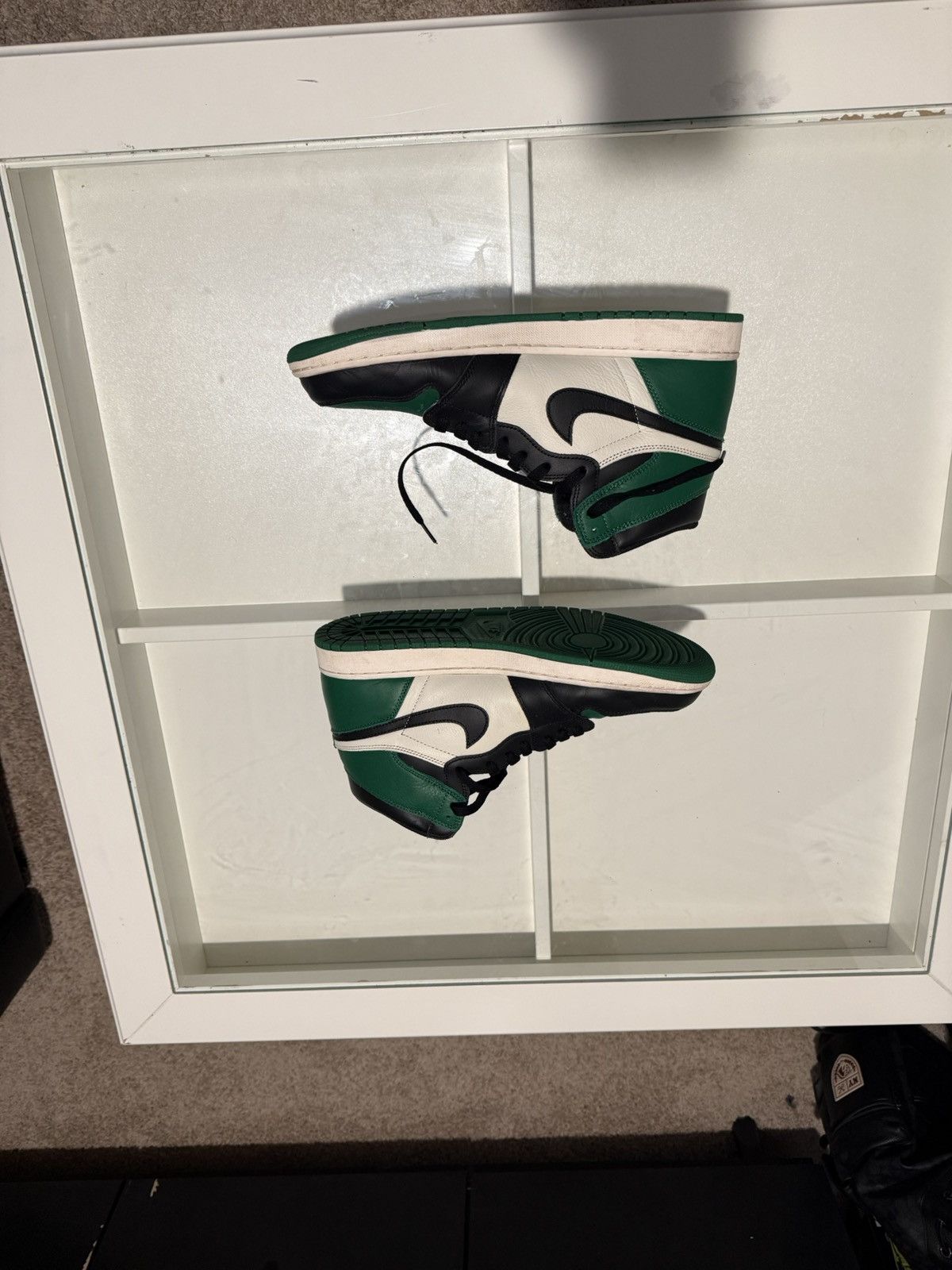 Jordan Brand Air Jordan 1 Retro Pine Green Size US 14 / EU 47 - 2 Thumbnail