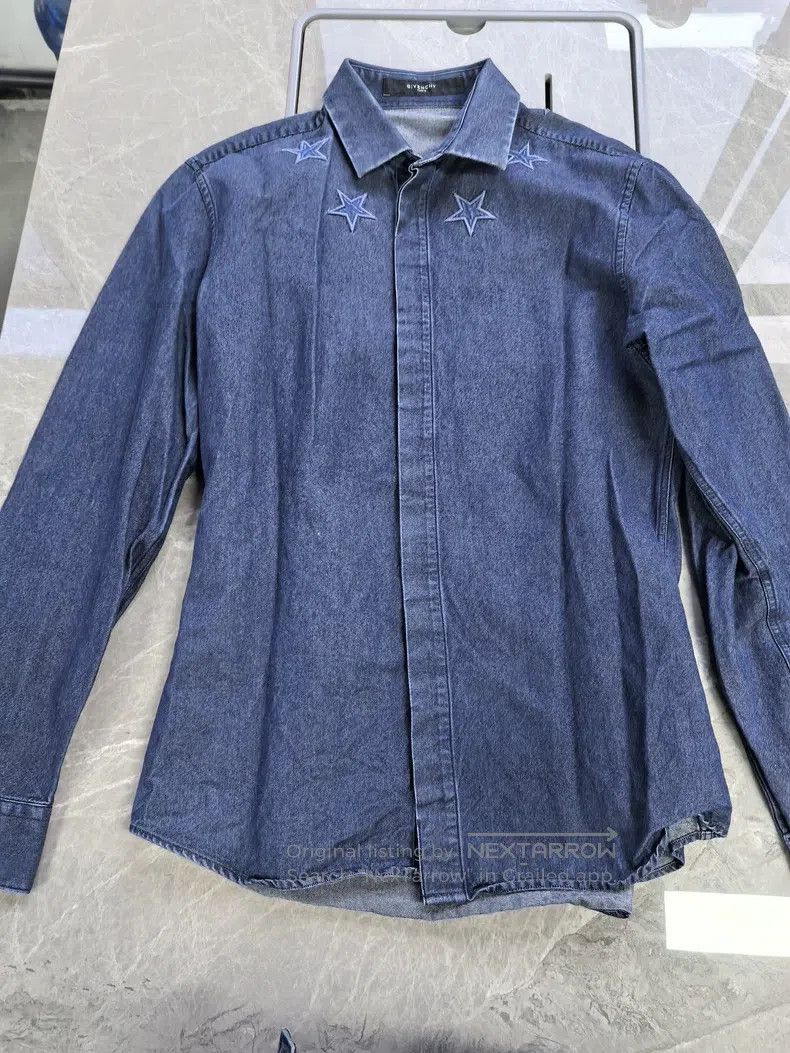 Givenchy Givenchy Vintage Blue Star Embroidered Shirt Size S / US 4 / IT 40 - 1 Thumbnail