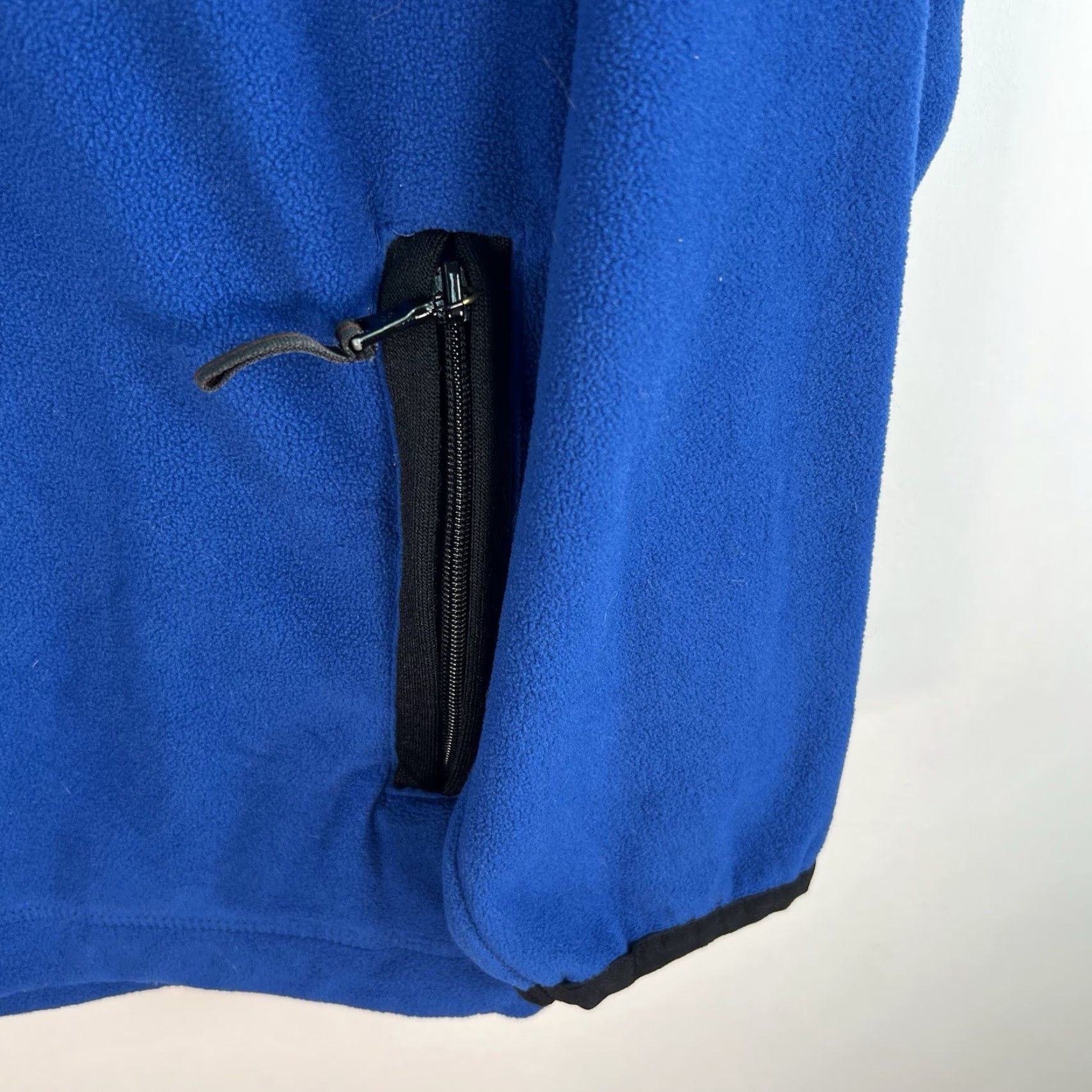 Vintage St. John's Bay 1/4 Zip Fleece Pullover Mens Size L Blue ZIP 1/4 Fleece Pullover St. John's Bay Blue 1/4 Zip Fleece Pullover Mens Size L Blue Size US L / EU 52-54 / 3 - 2 Thumbnail