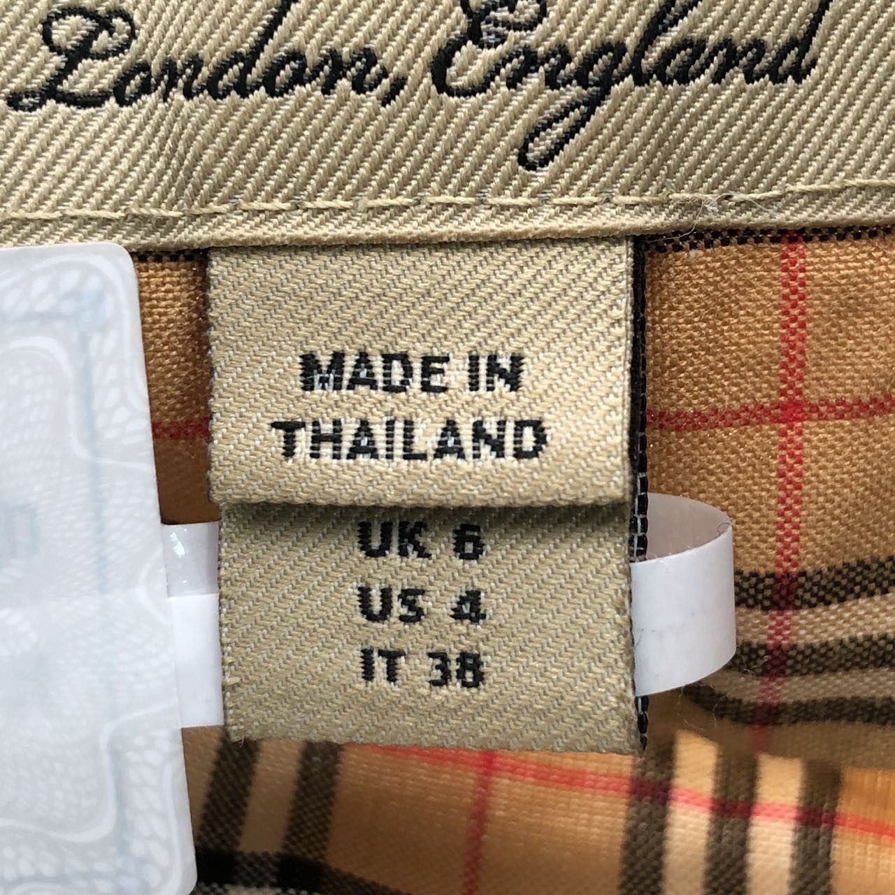 Burberry Burberry Small Check Cotton Long Sleeve Shirt K26WX Size US S / EU 44-46 / 1 - 6 Thumbnail