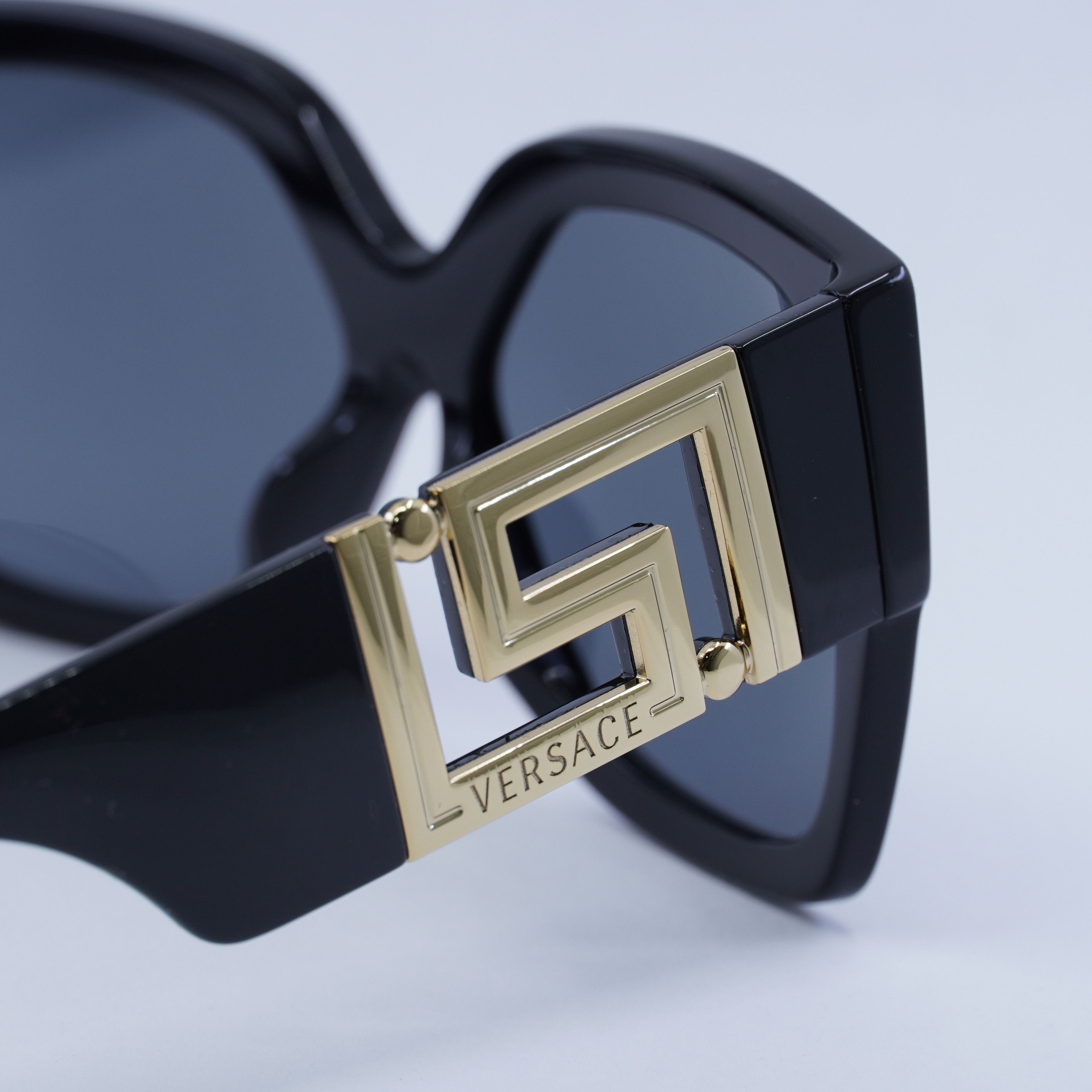 Versace Versace VE4402 GB1/87 Sunglasses Black Square Frame Size ONE SIZE - 9 Thumbnail