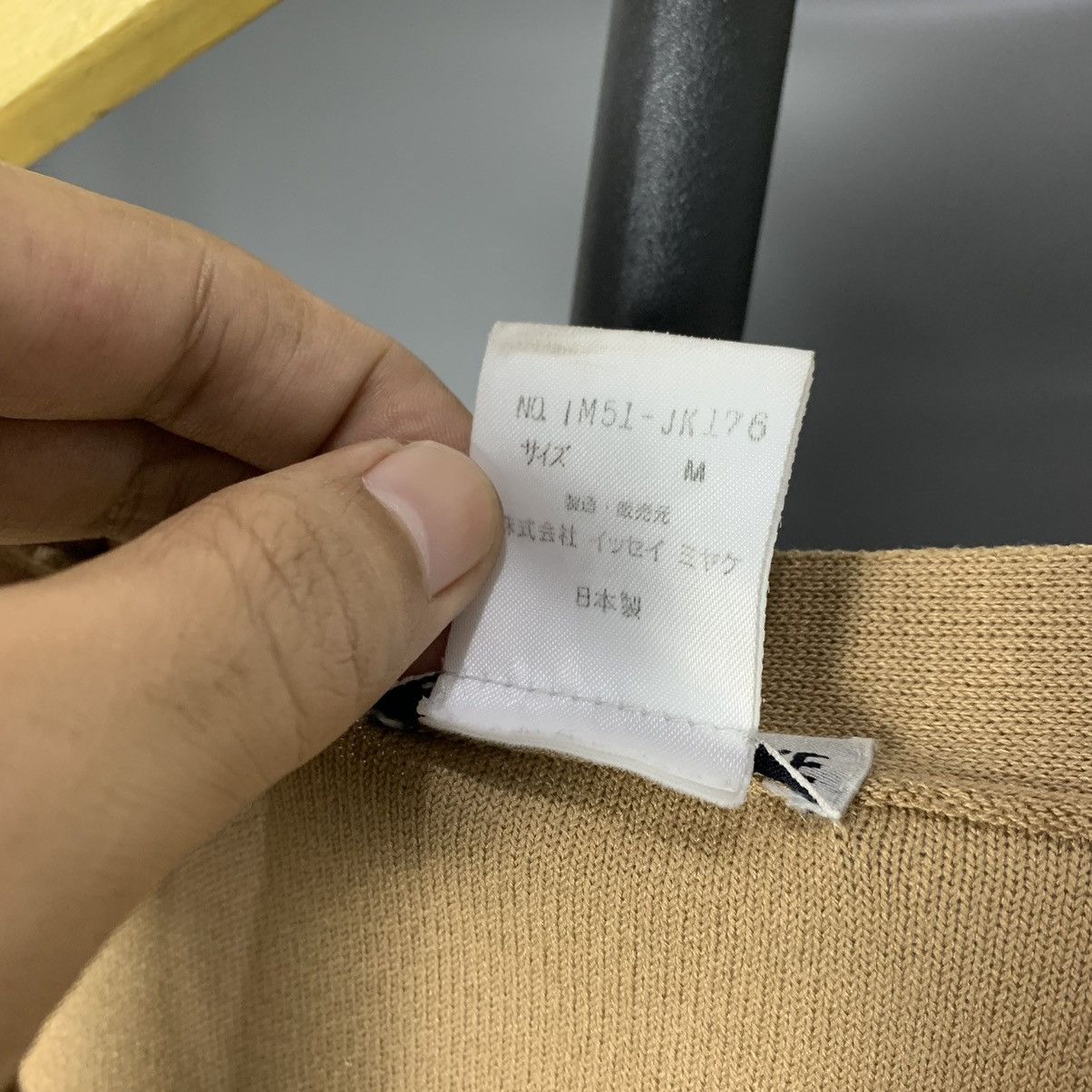 Issey Miyake × Japanese Brand × Pleats Please Issey Miyake RARE Vtg ISSEY MIYAKE Linen Button Cardigan Size US M / EU 48-50 / 2 - 7 Thumbnail