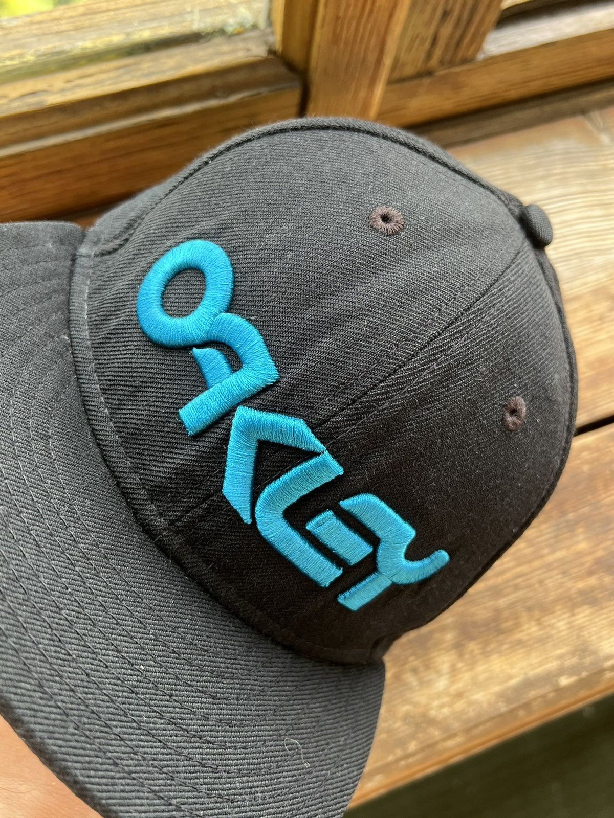 Oakley Vintage Hat Oakley y2k faded distressed cap Size ONE SIZE - 5 Thumbnail