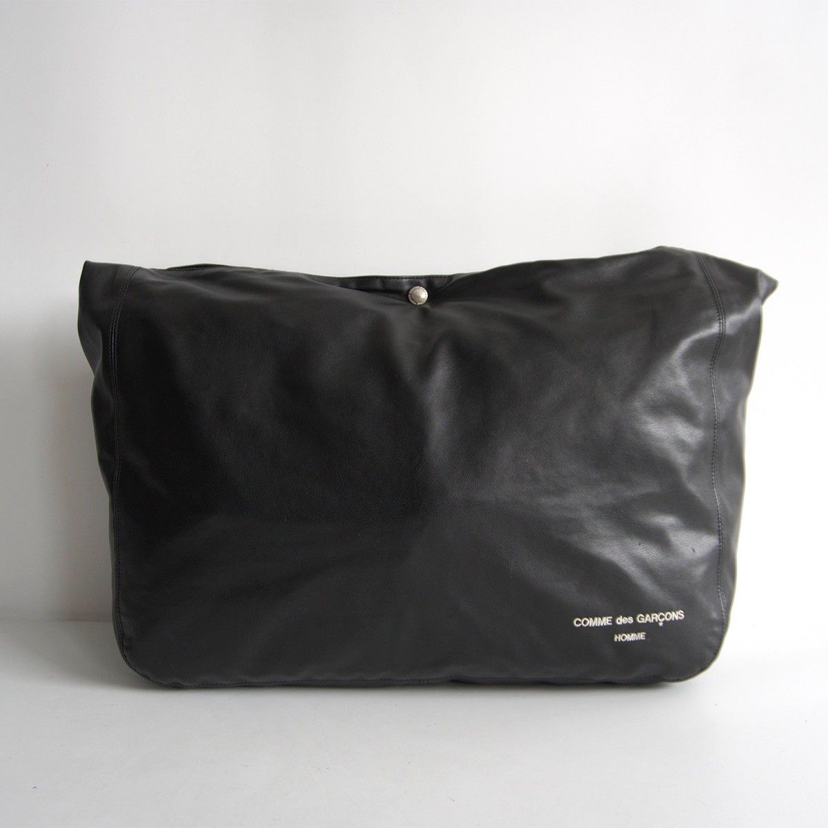 Comme des Garcons Comme des Garcons Synthetic Leather Shoulder Size ONE SIZE - 1 Thumbnail