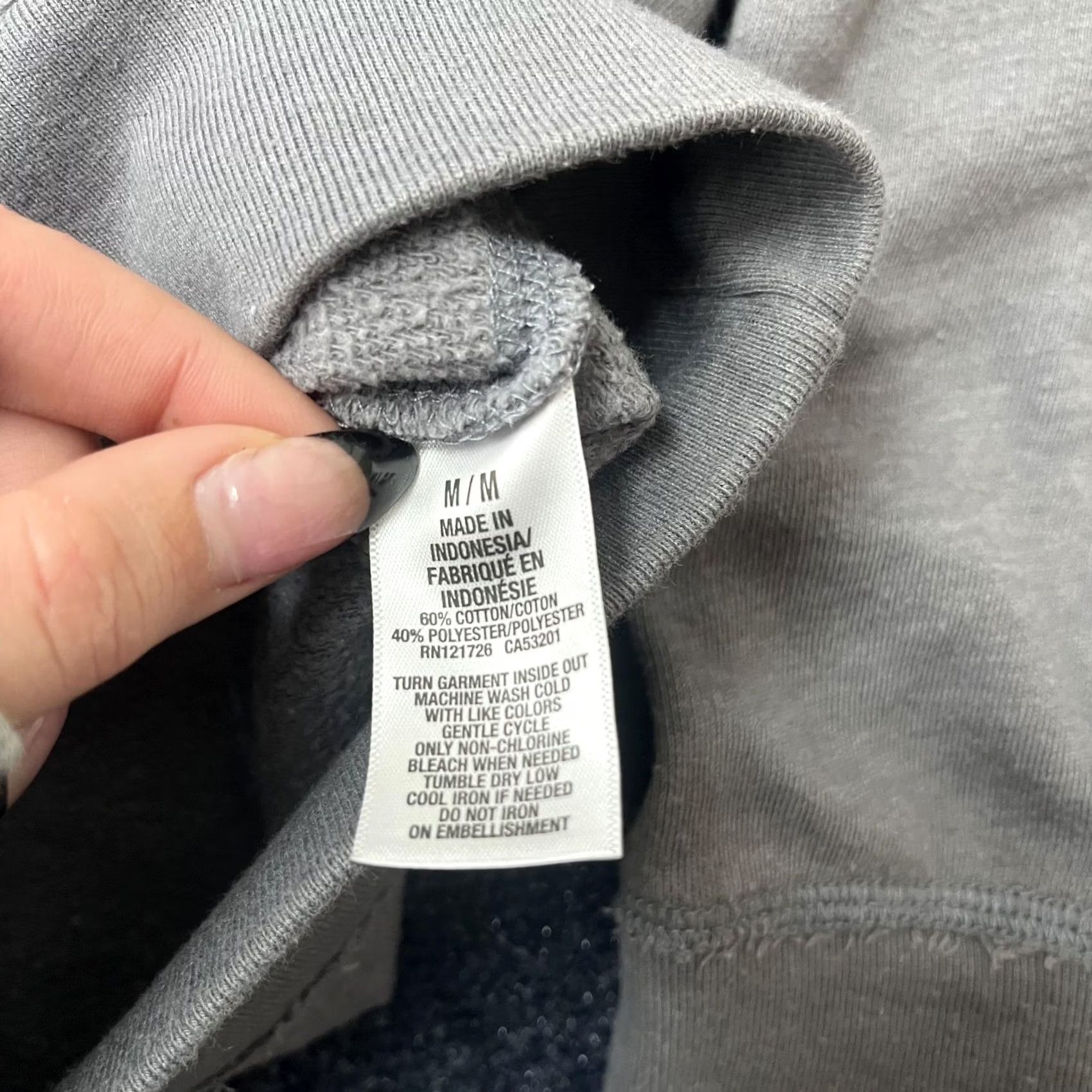 Aeropostale VINTAGE? No. Size M / US 6-8 / IT 42-44 - 5 Thumbnail